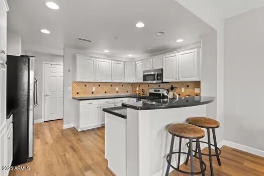 20121 N 76TH Street, 2058
