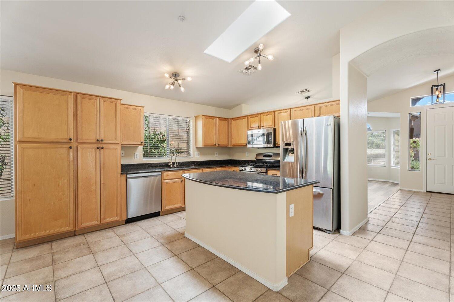 10226 E PINE VALLEY Road