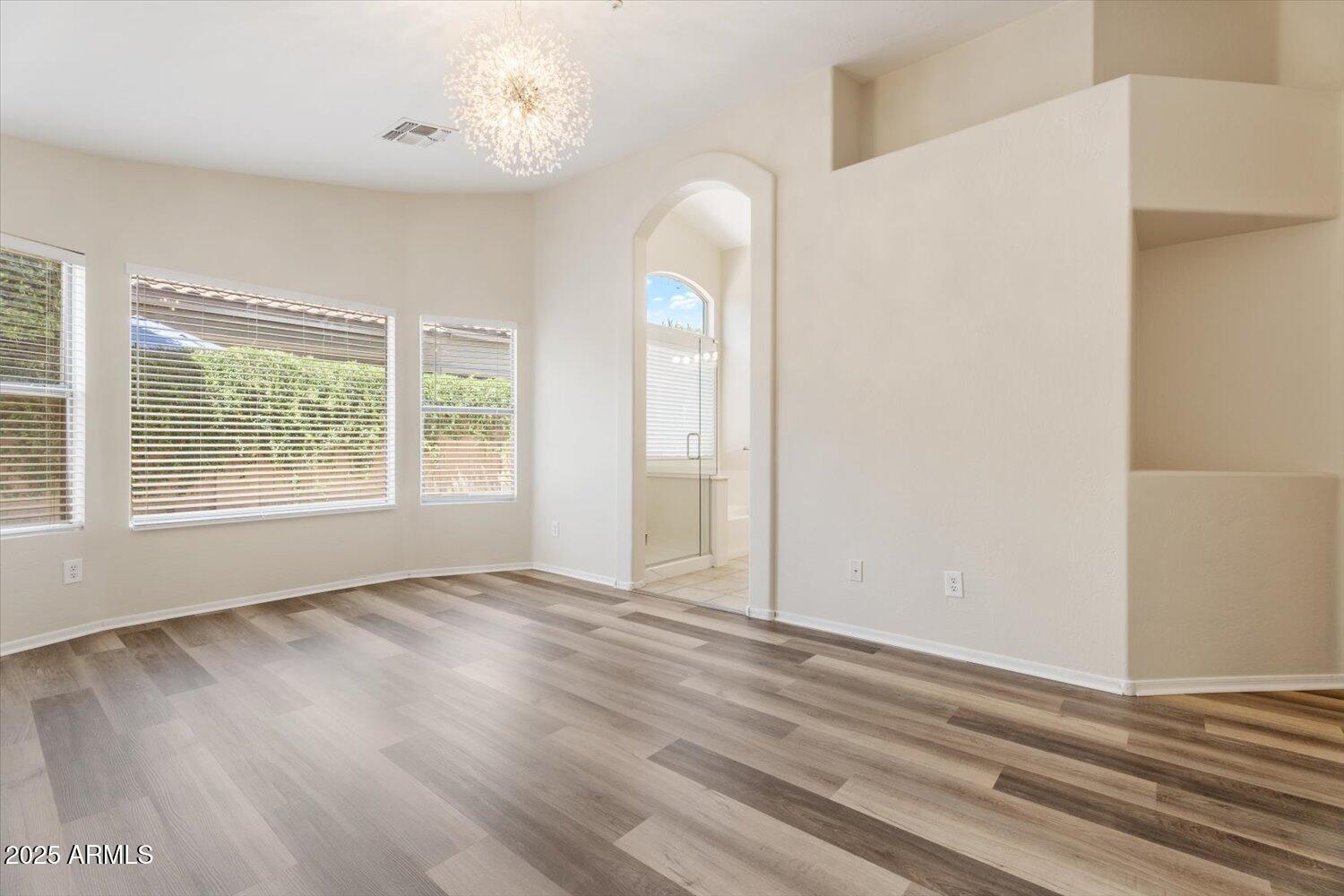 10226 E PINE VALLEY Road