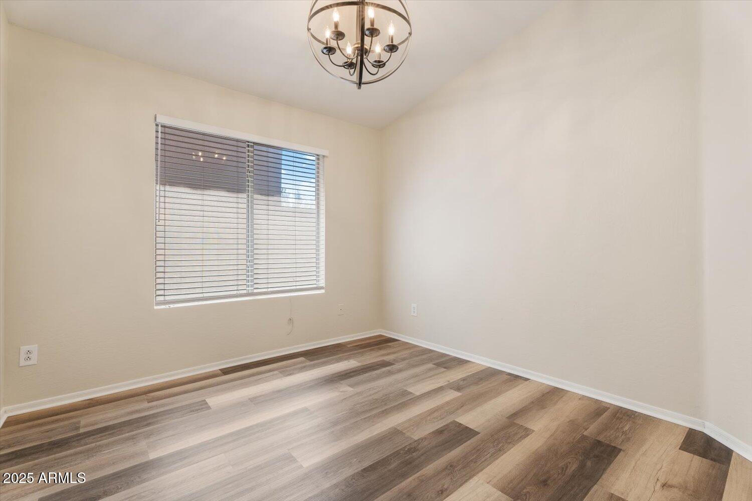 10226 E PINE VALLEY Road