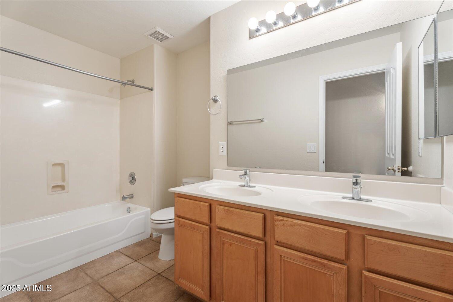 10226 E PINE VALLEY Road