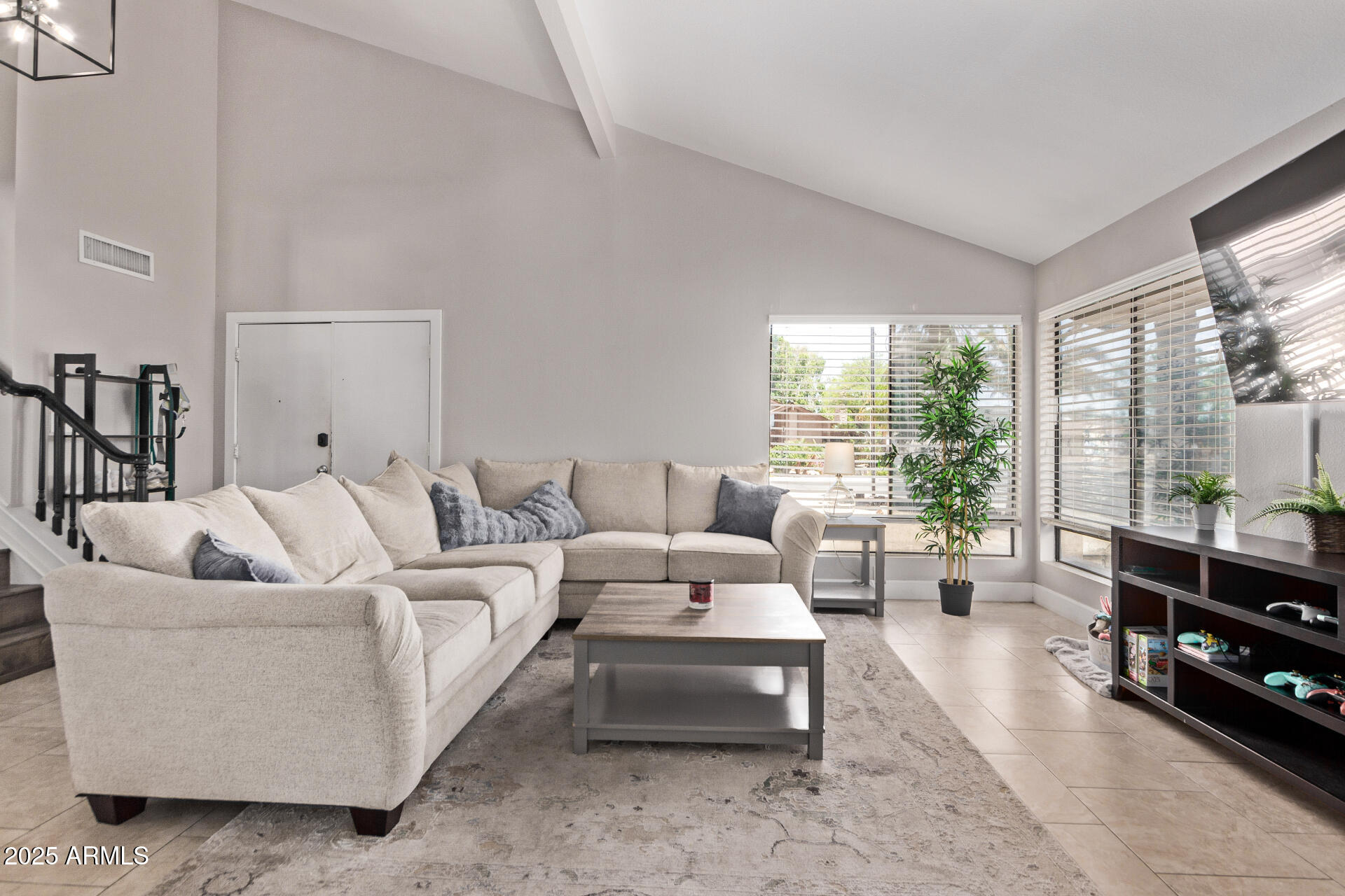 1914 S BROOKS Circle