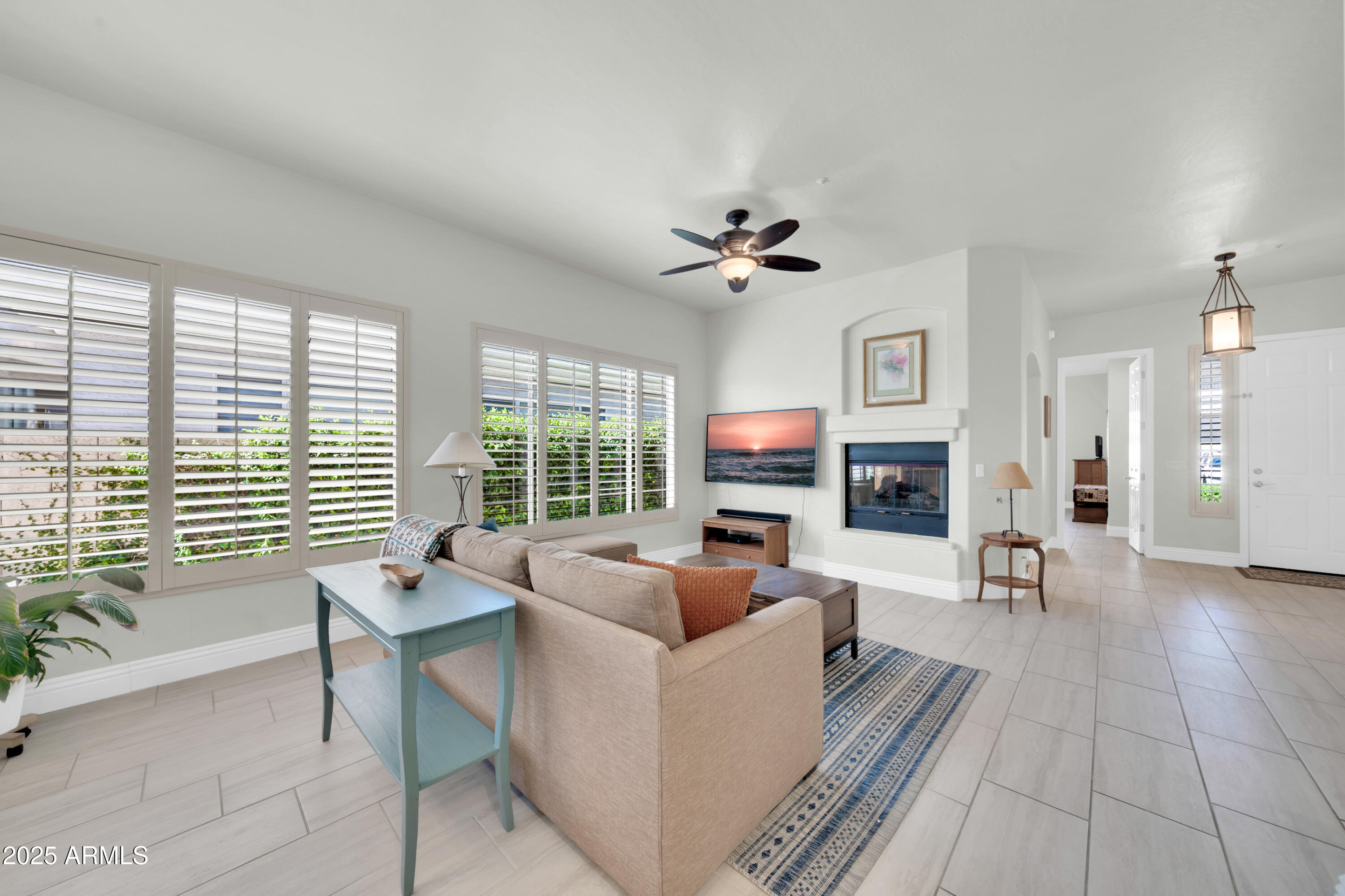 8180 E SHEA Boulevard, 1019