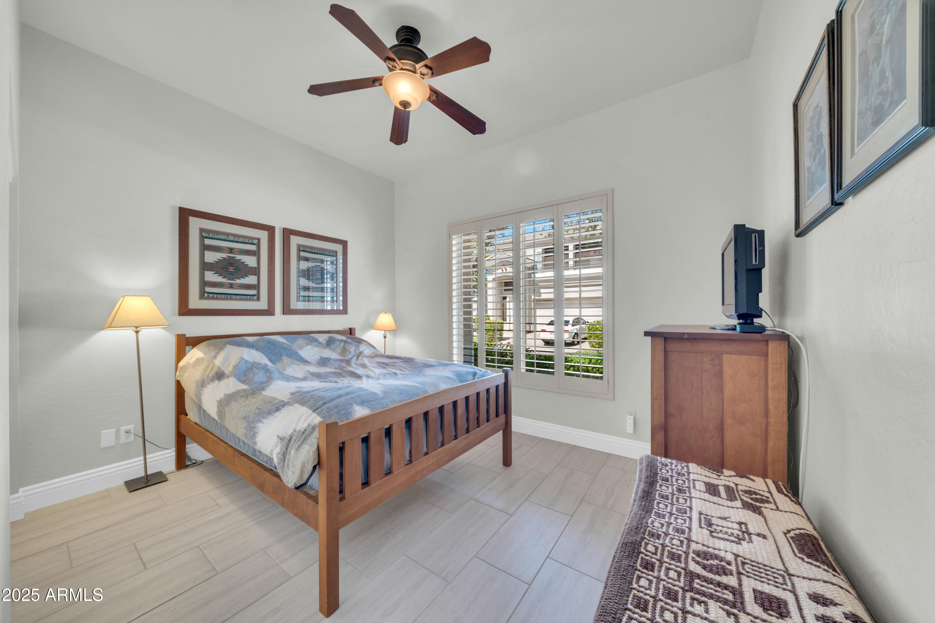 8180 E SHEA Boulevard, 1019