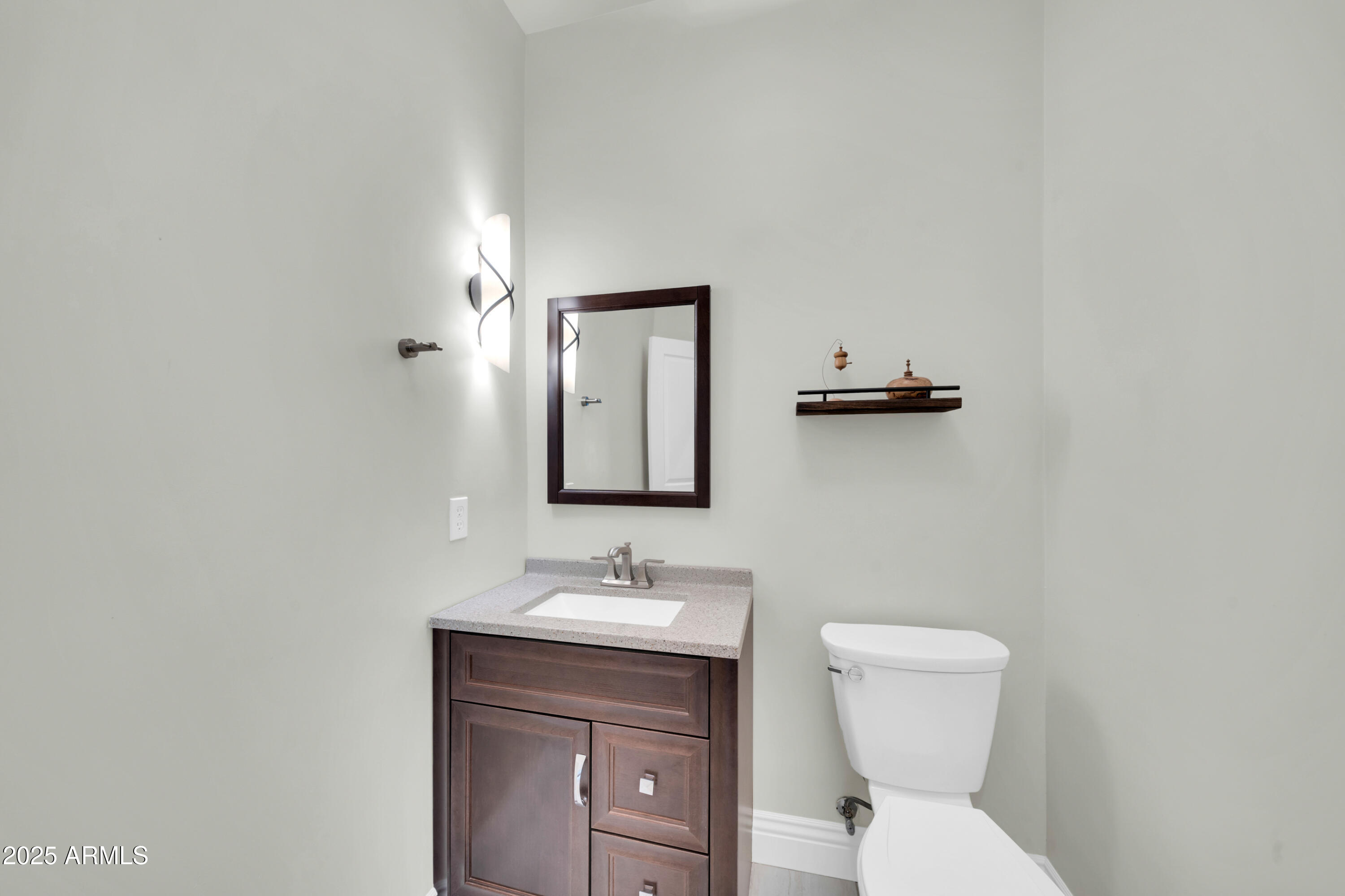 8180 E SHEA Boulevard, 1019