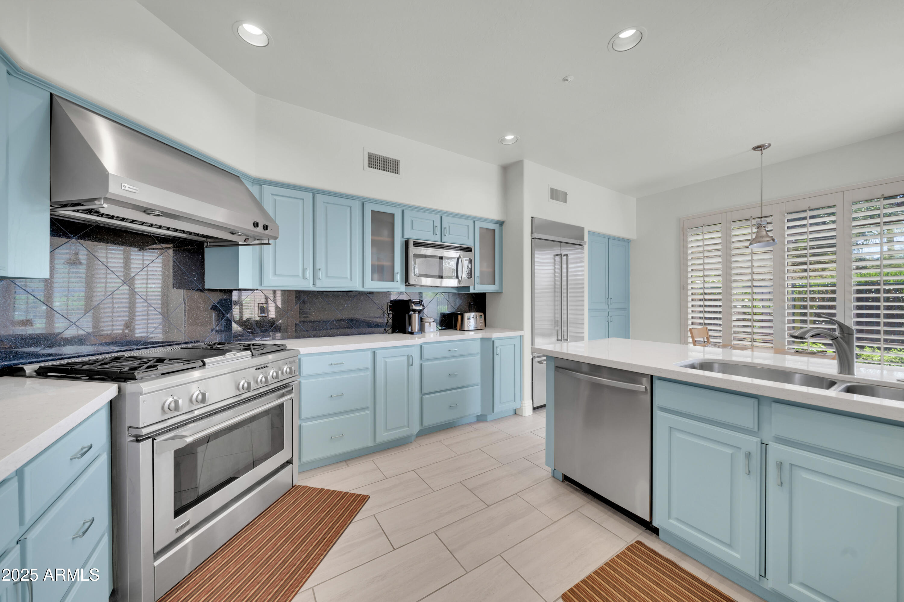 8180 E SHEA Boulevard, 1019