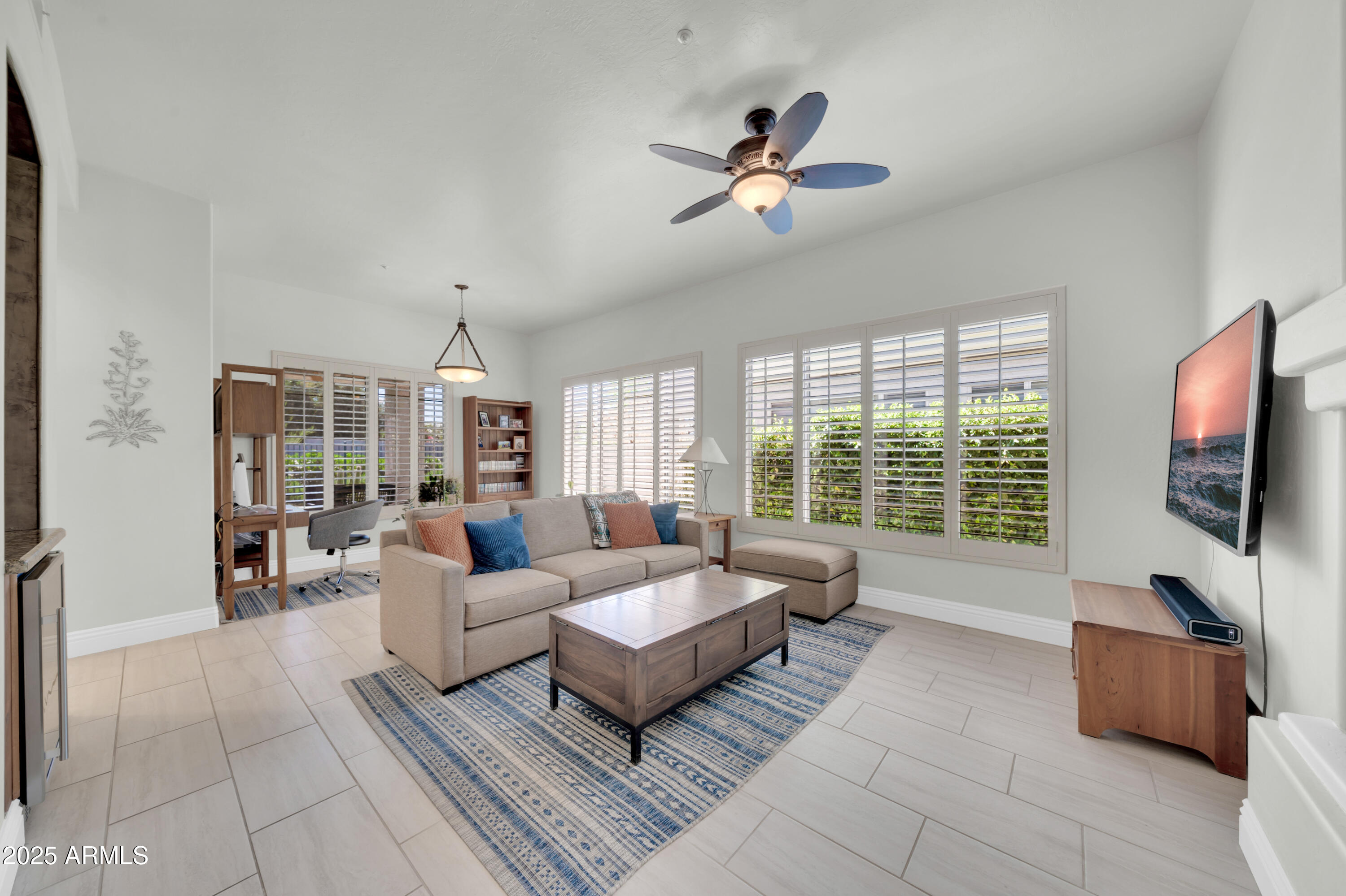 8180 E SHEA Boulevard, 1019