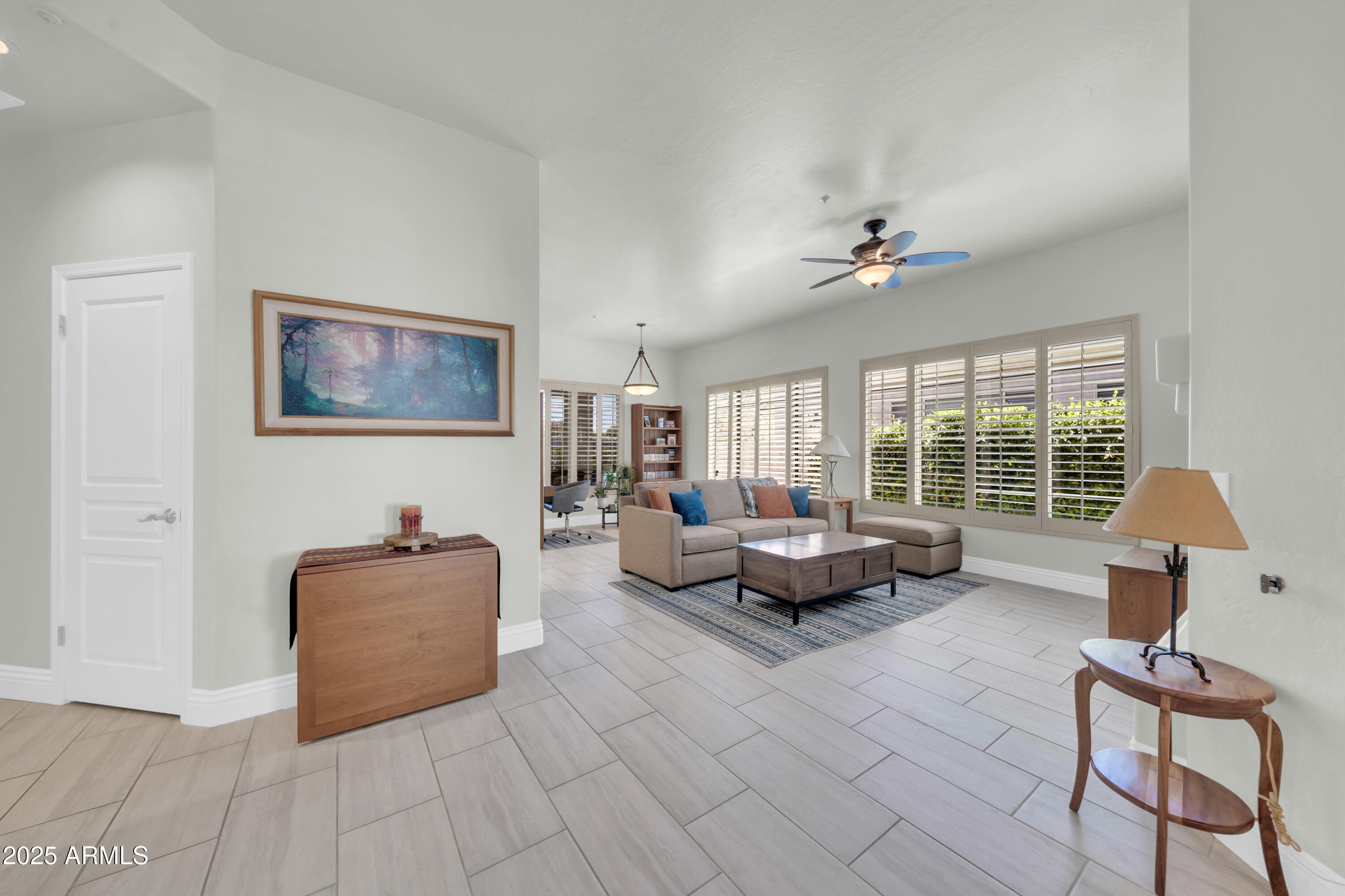 8180 E SHEA Boulevard, 1019