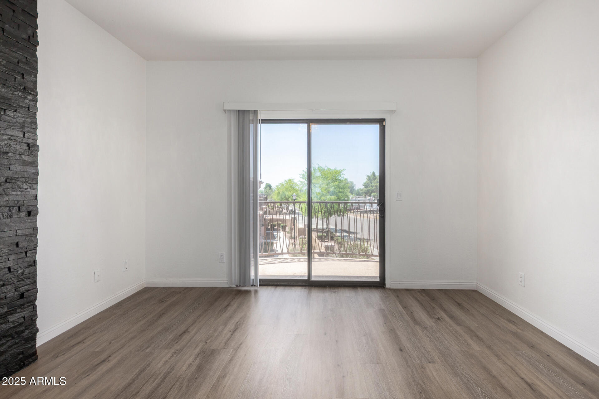 21655 N 36TH Avenue, 131