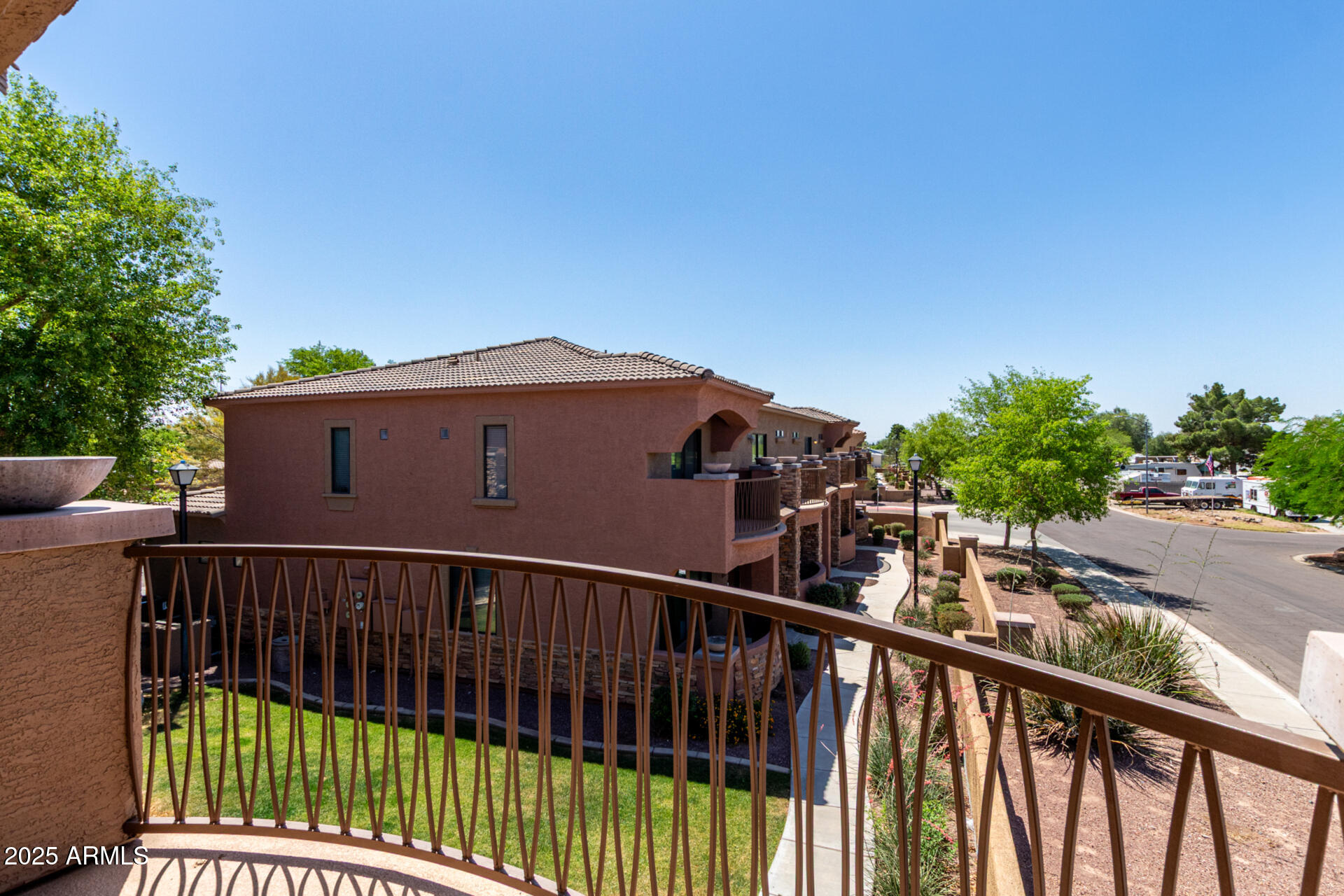 21655 N 36TH Avenue, 131