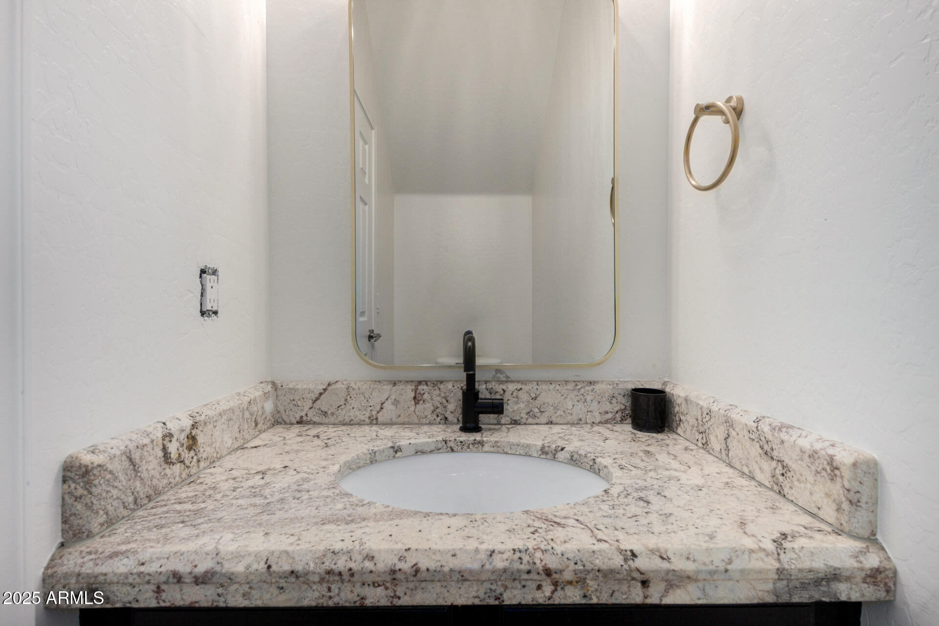 21655 N 36TH Avenue, 131