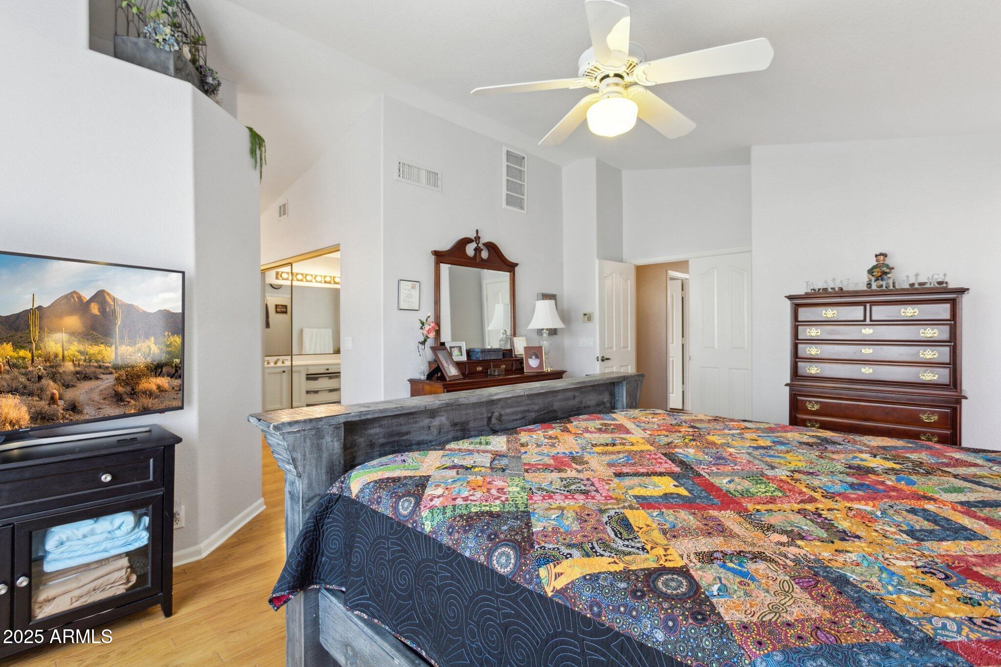 4401 E BARWICK Drive