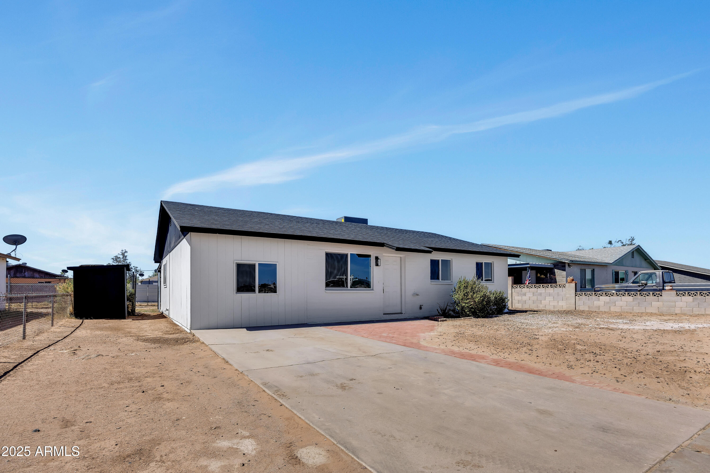 119 W SILVER REEF Road