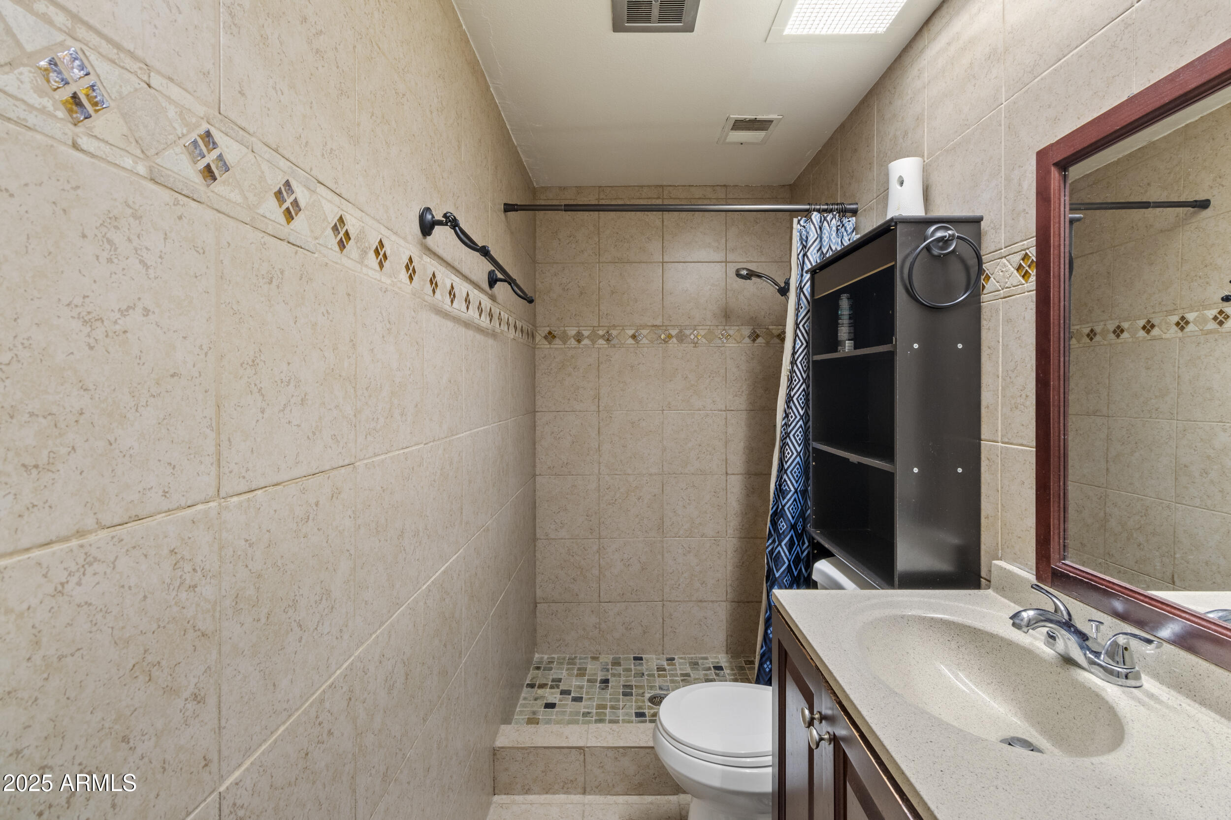 2201 W WETHERSFIELD Road