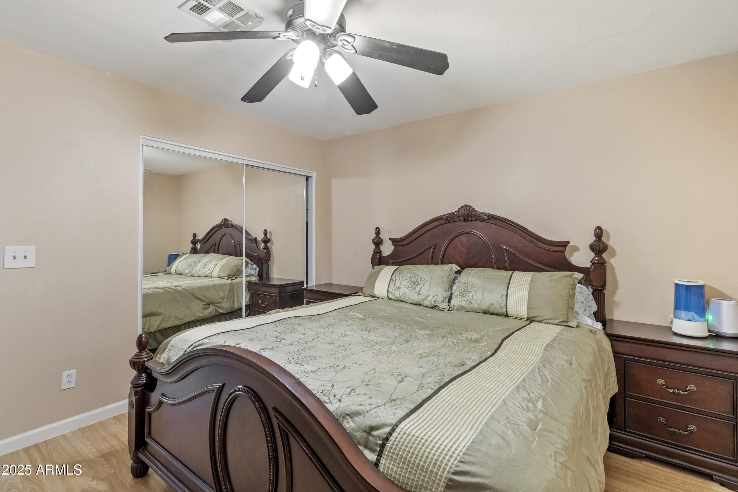 2201 W WETHERSFIELD Road