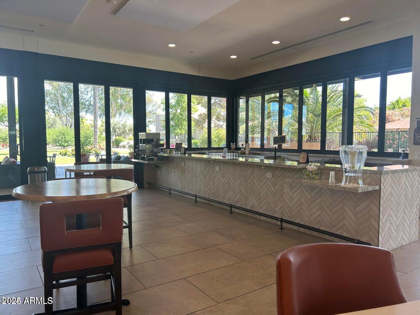 7272 E GAINEY RANCH Road, 122