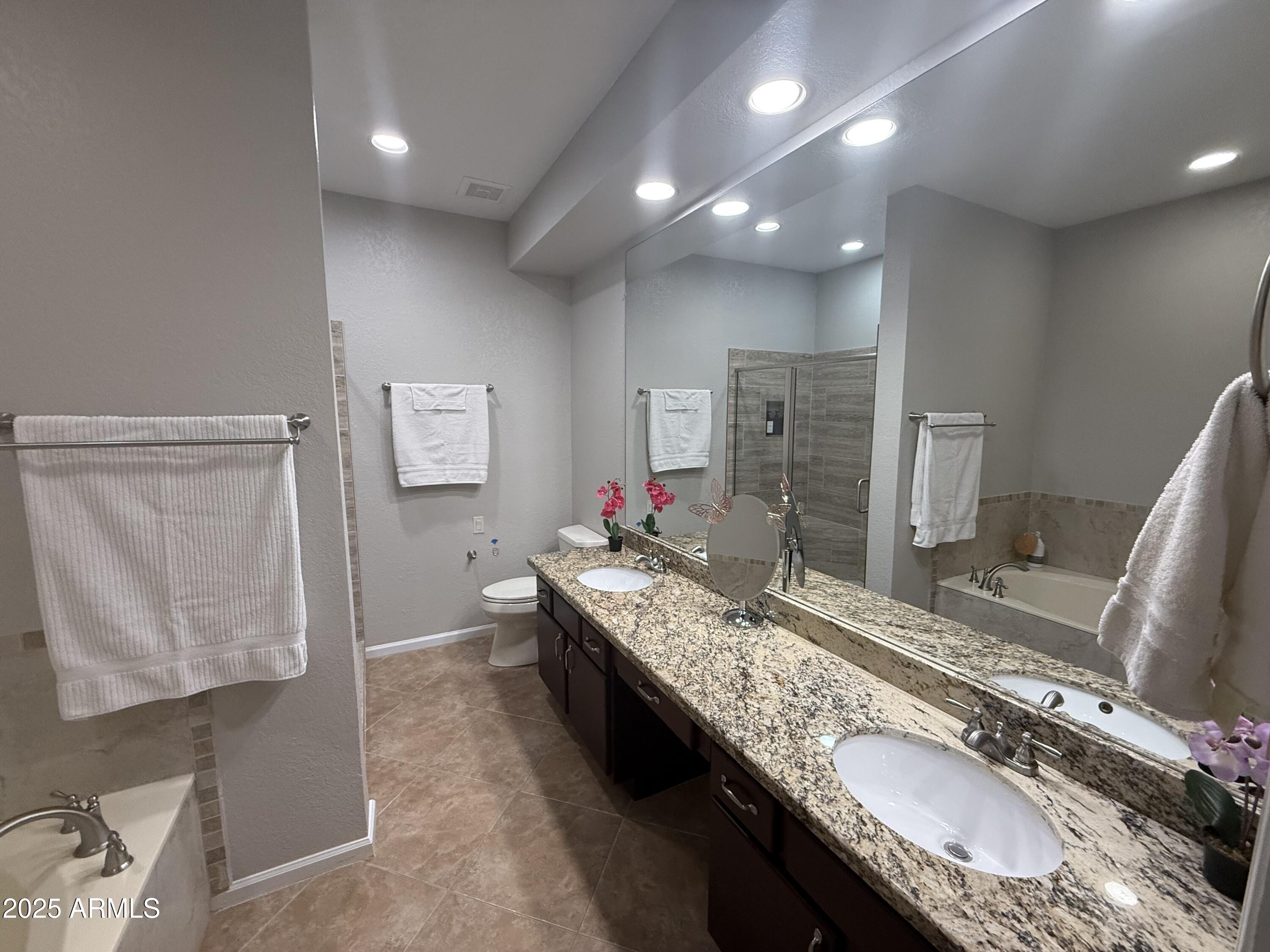 7272 E GAINEY RANCH Road, 122