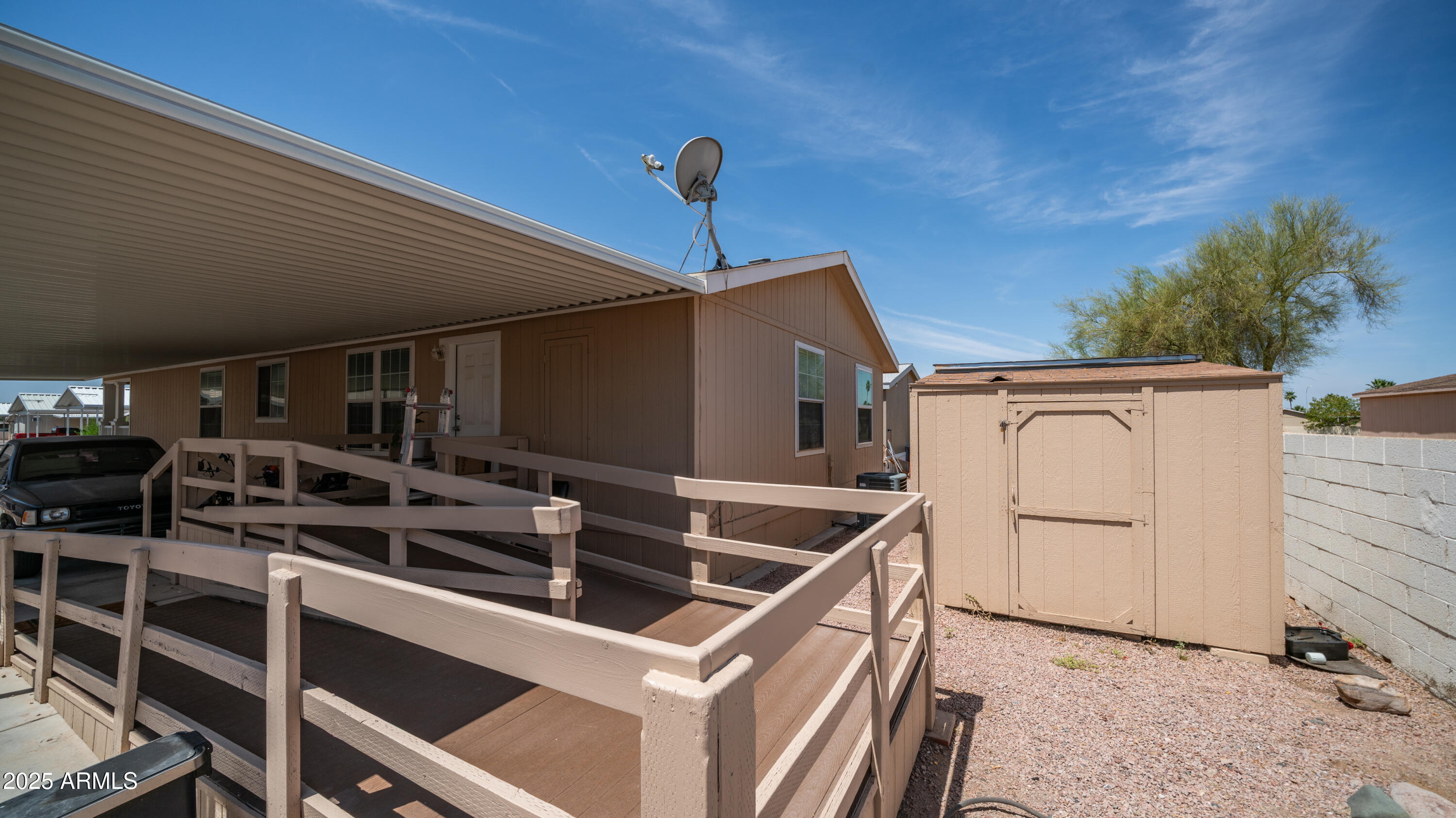 9431 E CORALBELL Avenue, 6