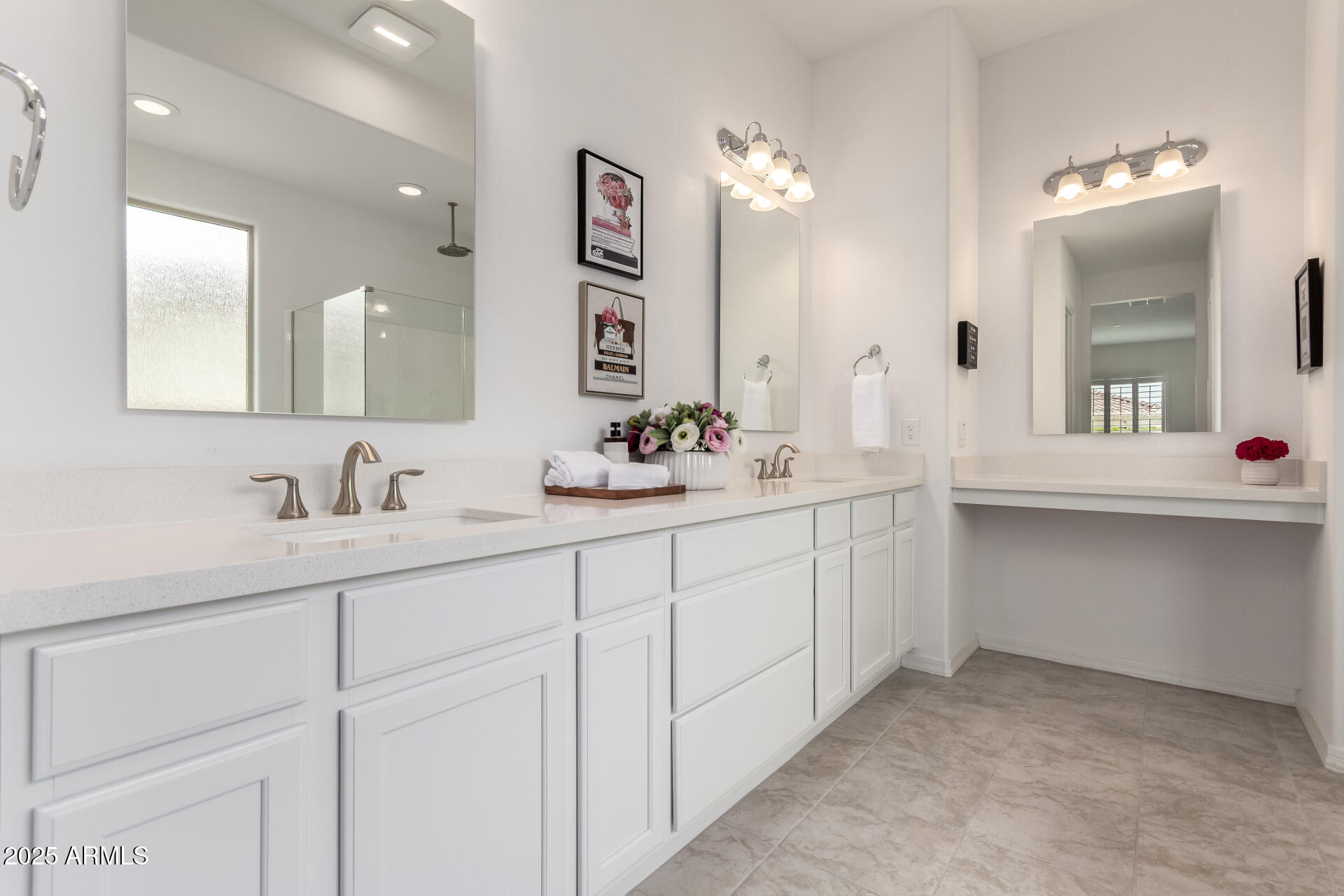 18453 W ELWOOD Street