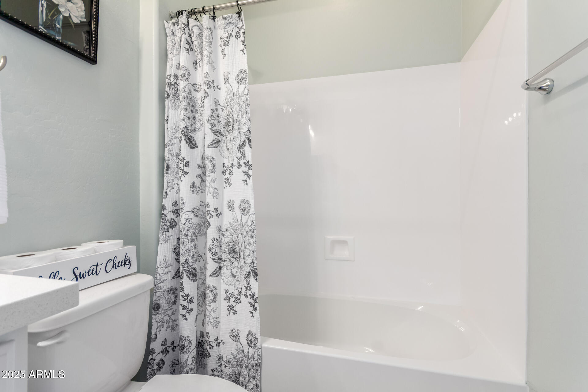 18453 W ELWOOD Street