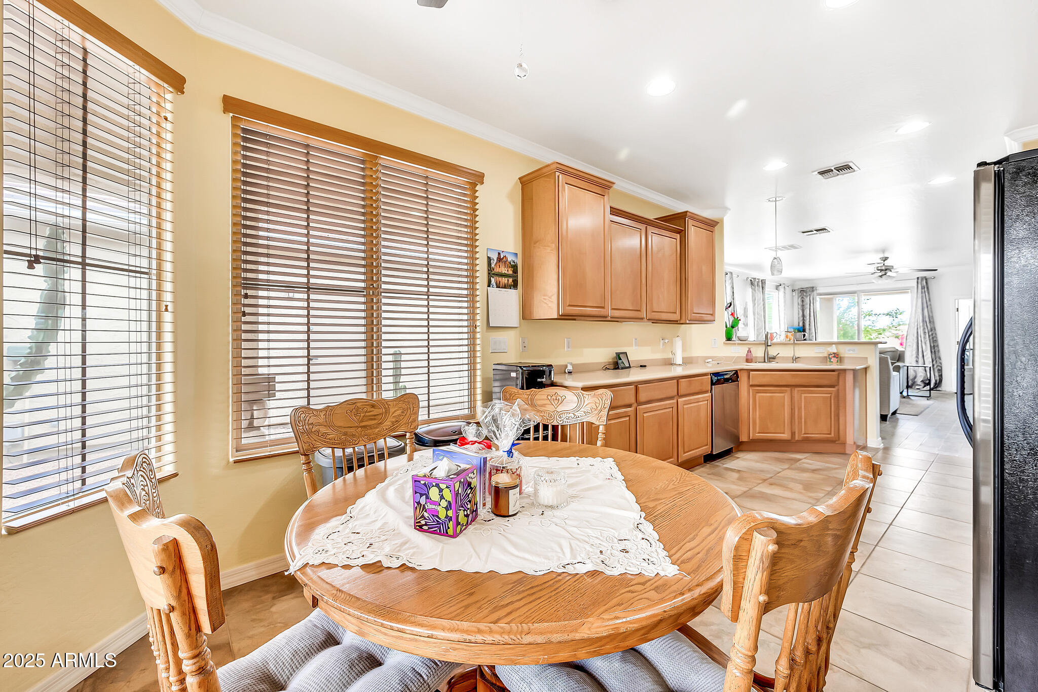 660 W TWIN PEAKS Parkway