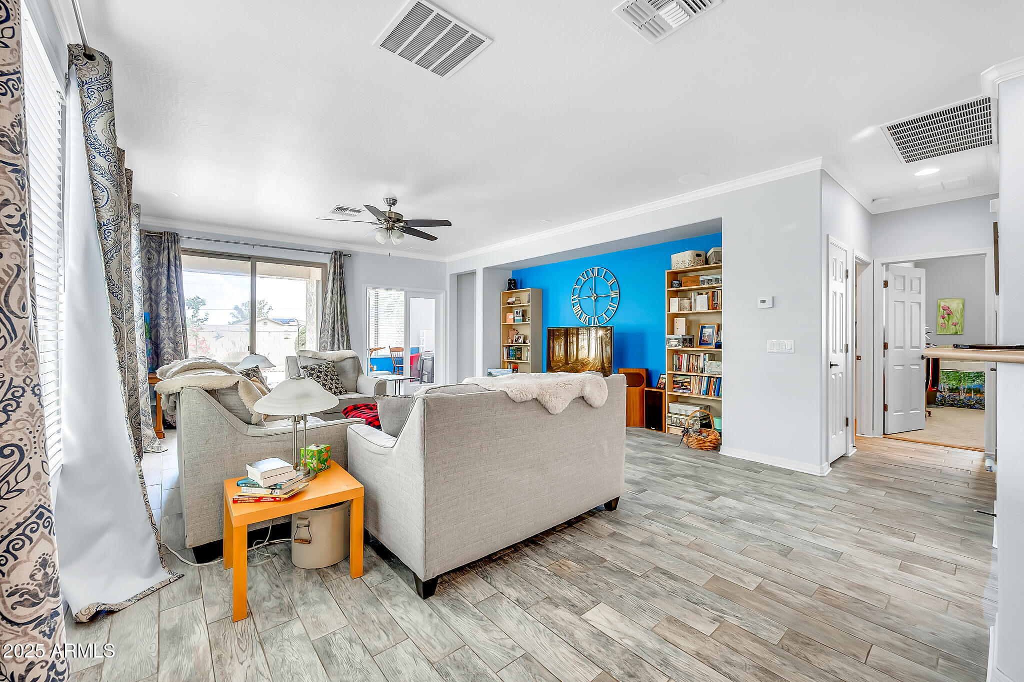 660 W TWIN PEAKS Parkway