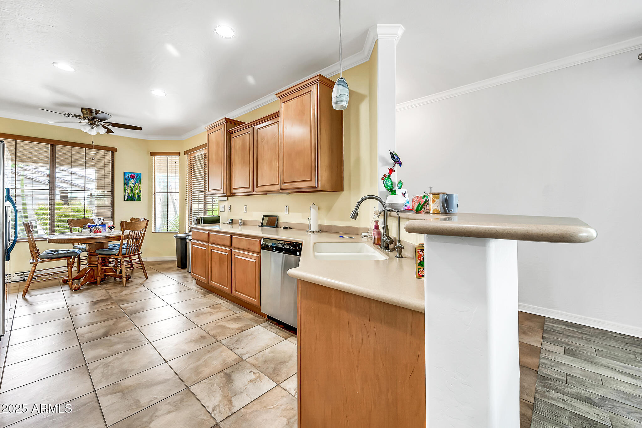 660 W TWIN PEAKS Parkway