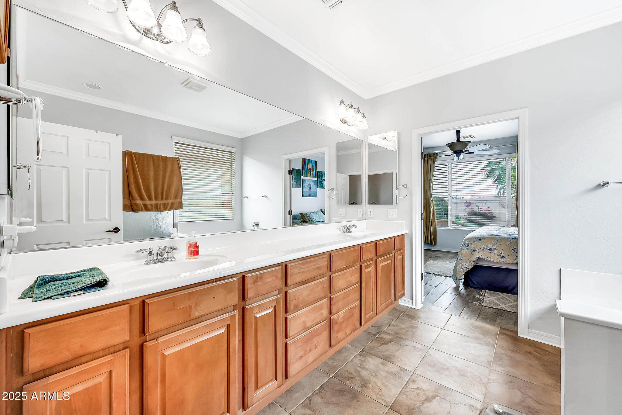 660 W TWIN PEAKS Parkway