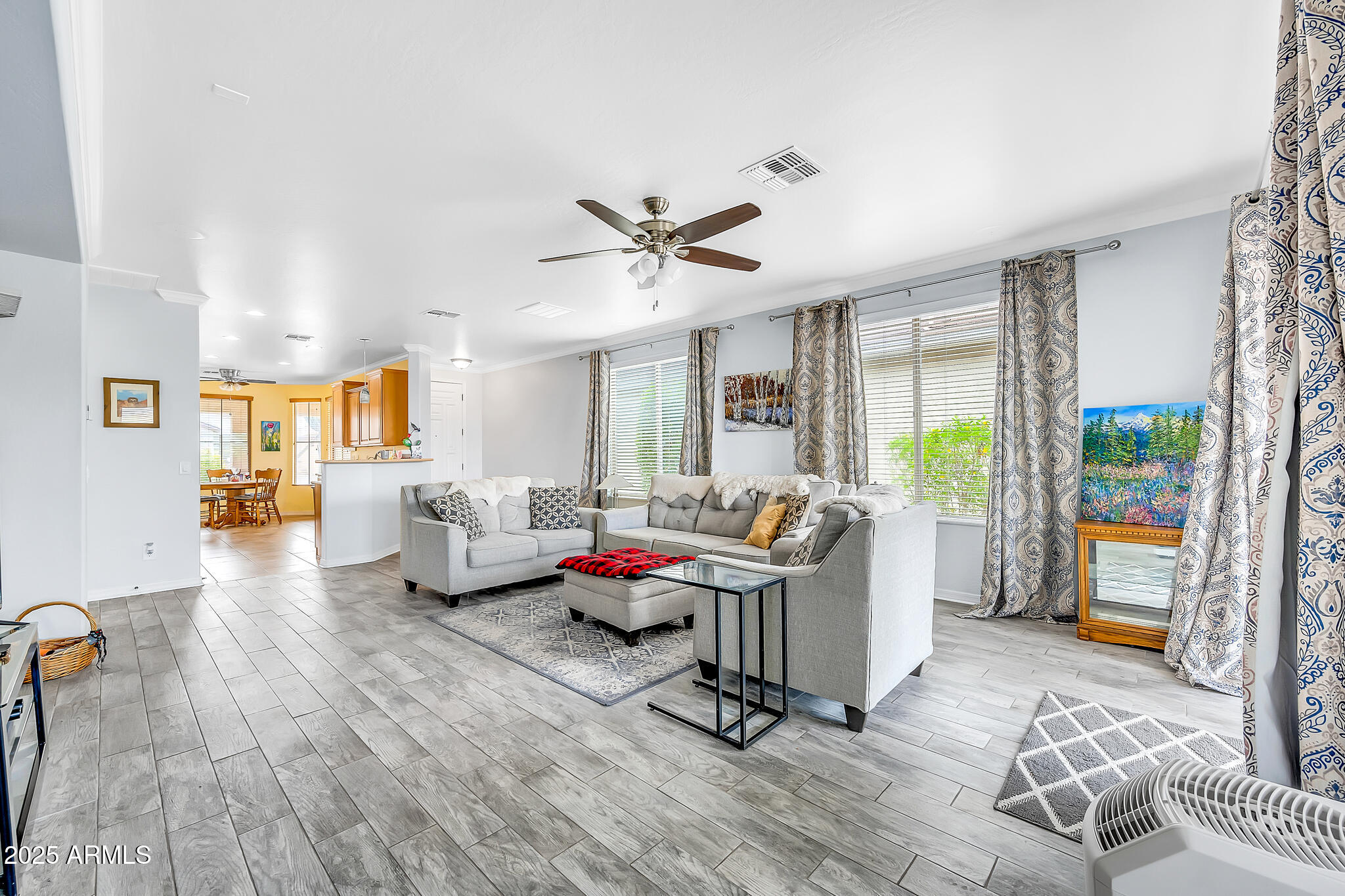 660 W TWIN PEAKS Parkway