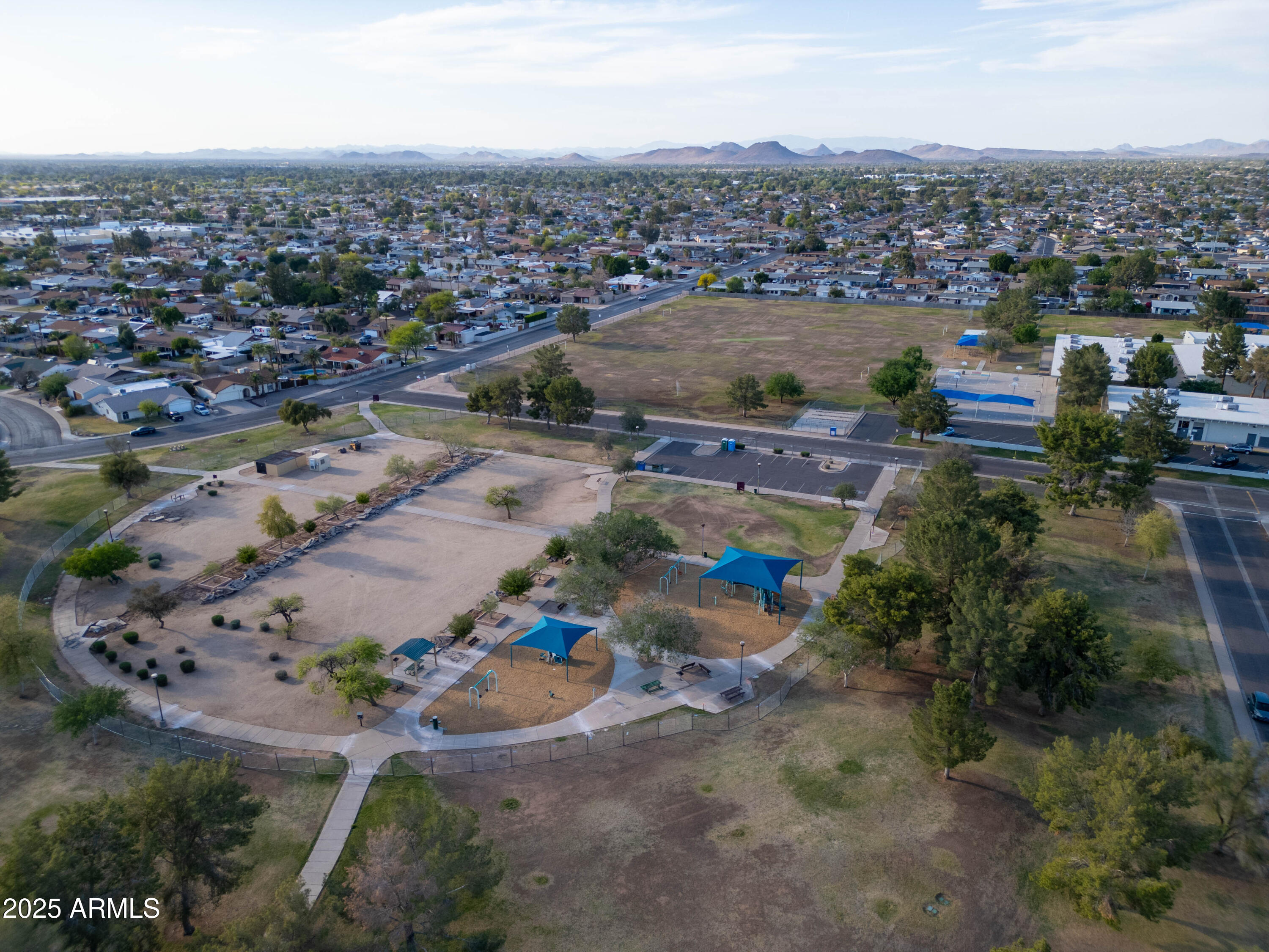 4033 W SHARON Avenue