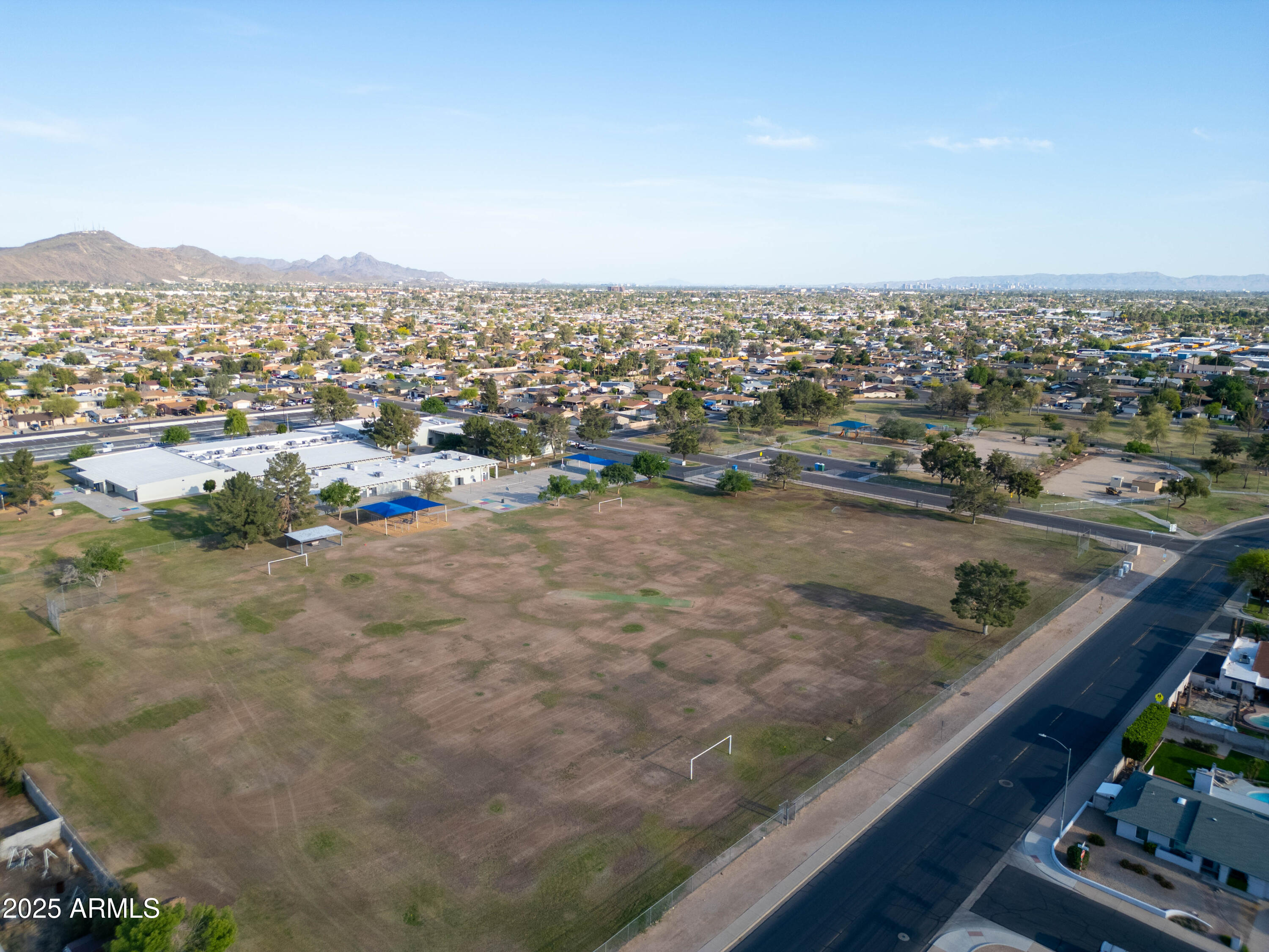 4033 W SHARON Avenue