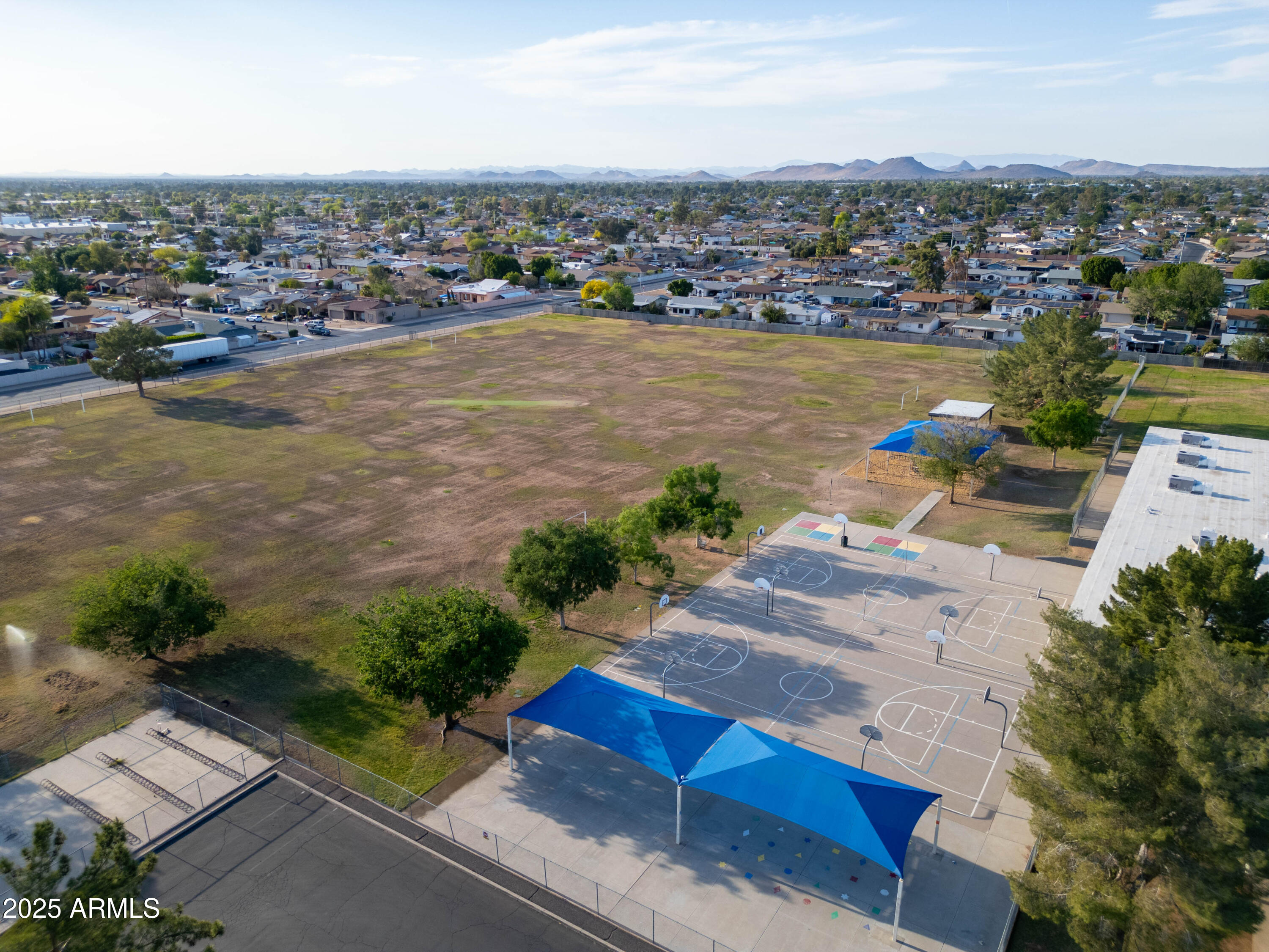 4033 W SHARON Avenue