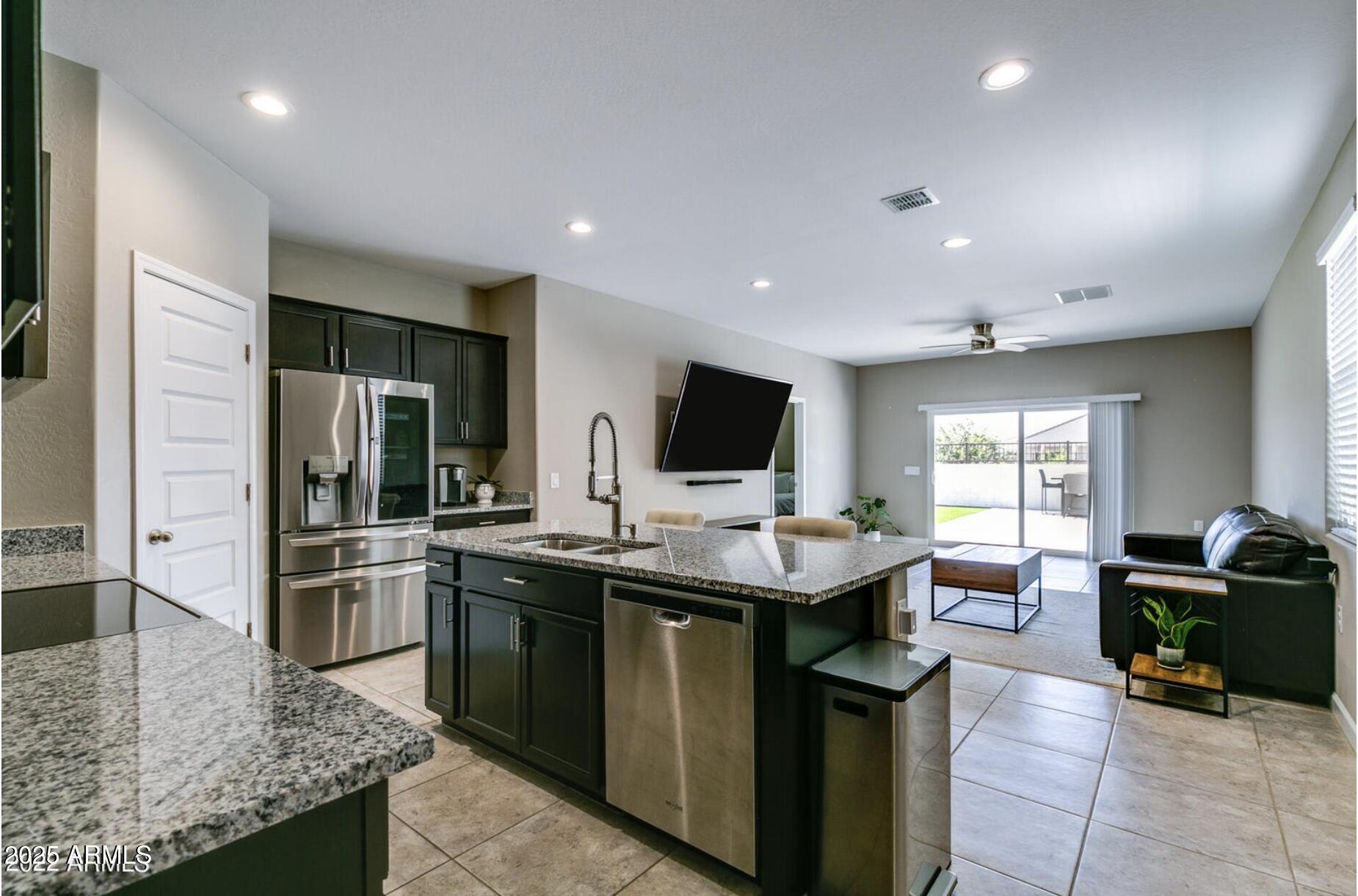 5209 W San Gabriel Avenue