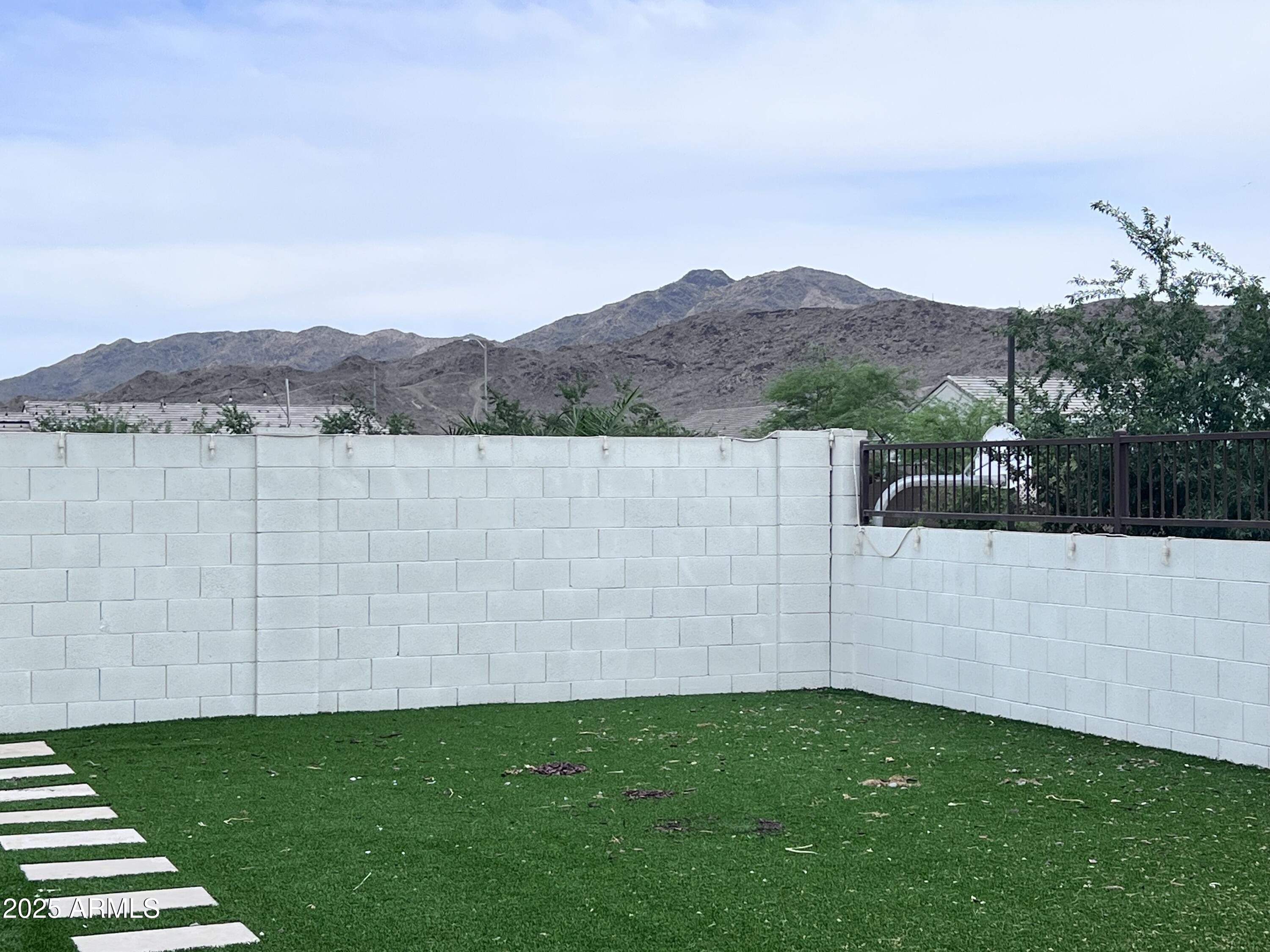 5209 W San Gabriel Avenue