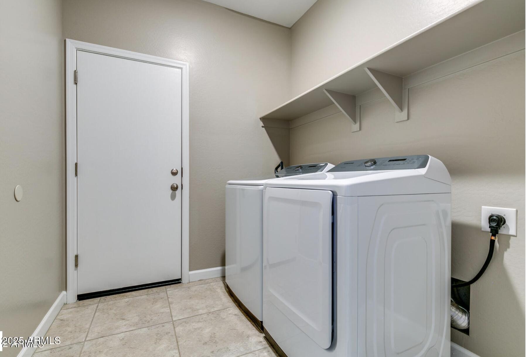 5209 W San Gabriel Avenue