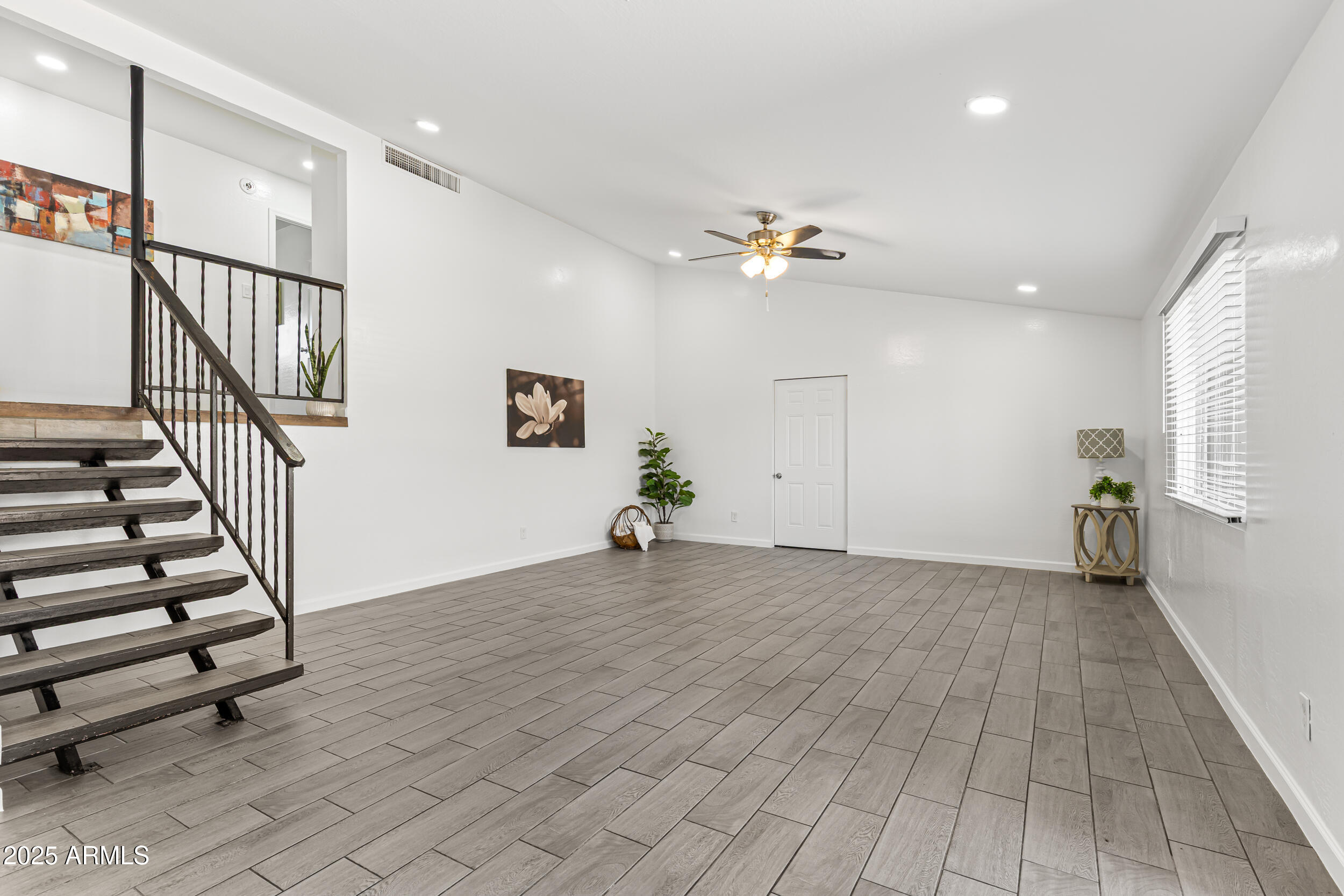 6010 W COOLIDGE Street