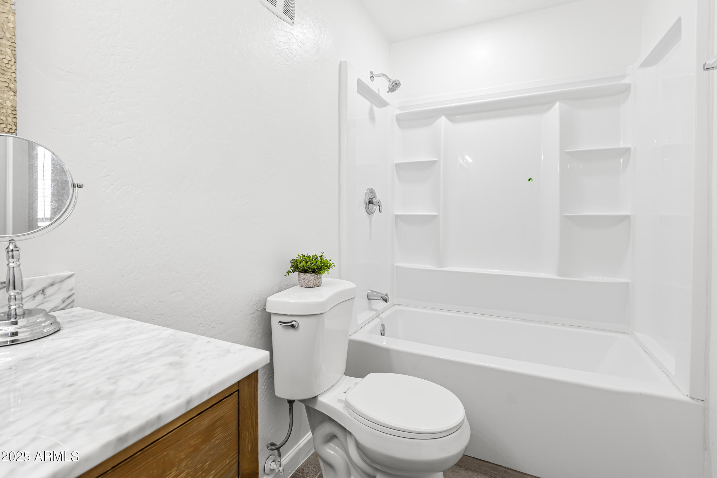 6010 W COOLIDGE Street