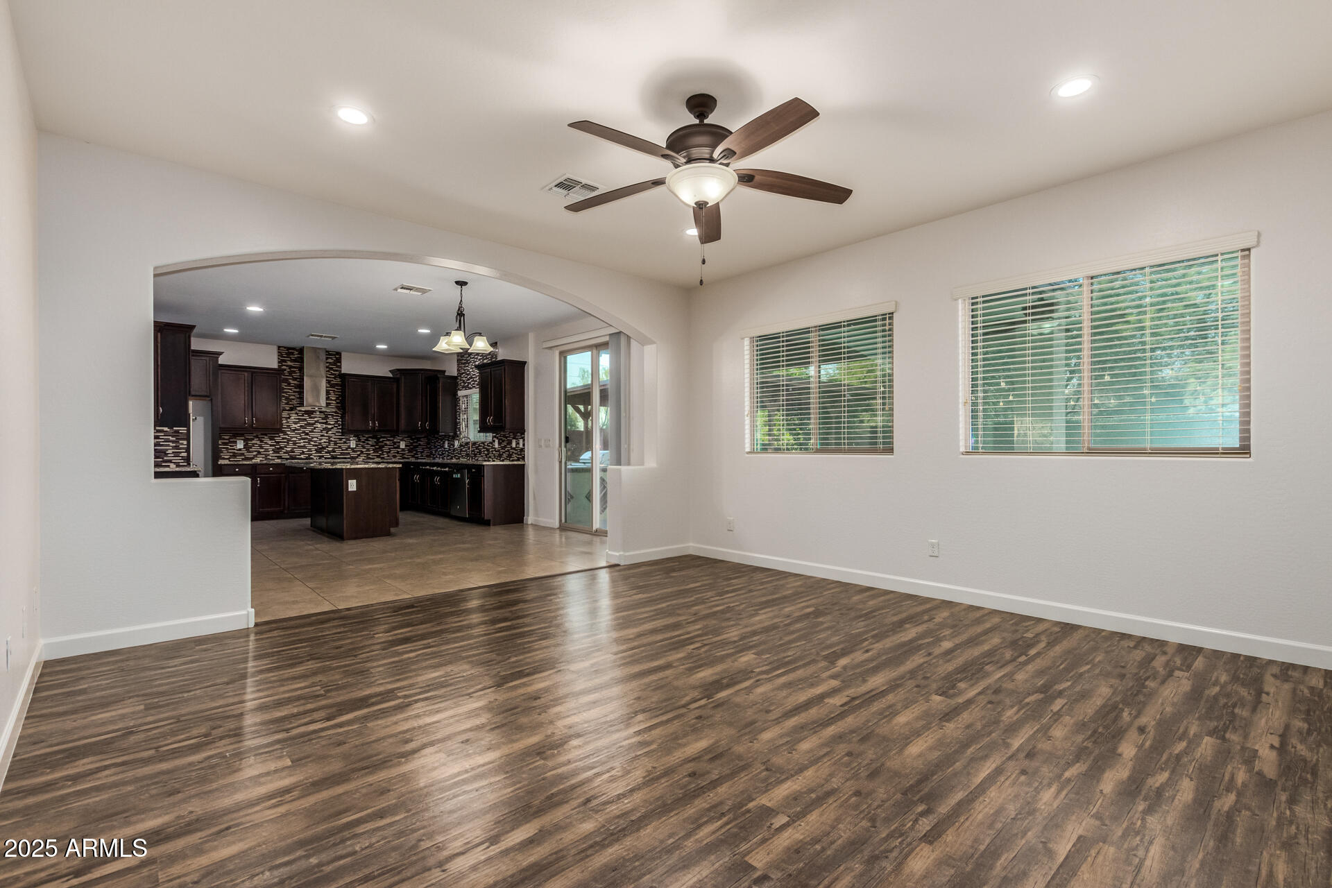 6632 W SAGUARO PARK Lane