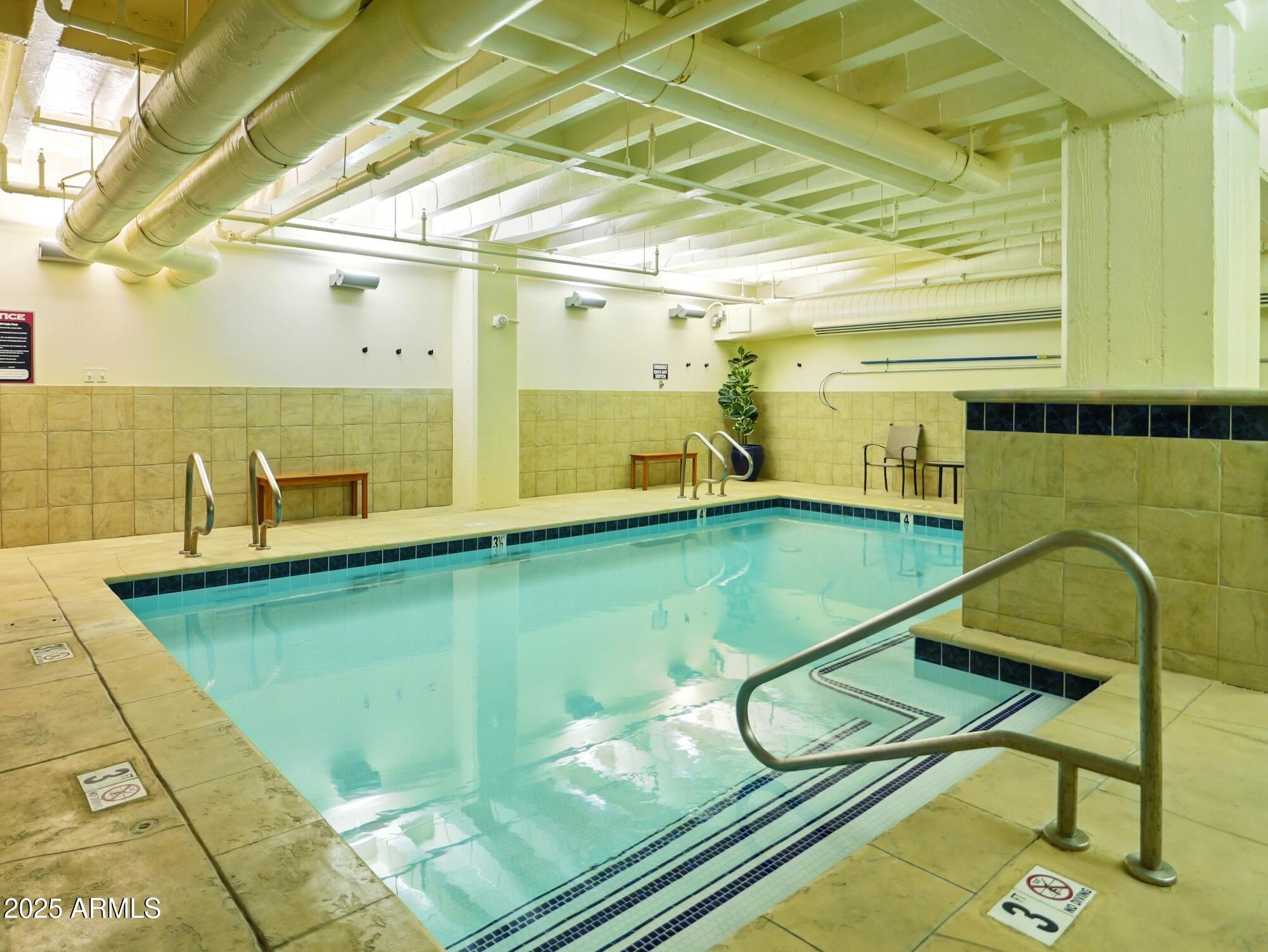 114 W Adams Street, 505