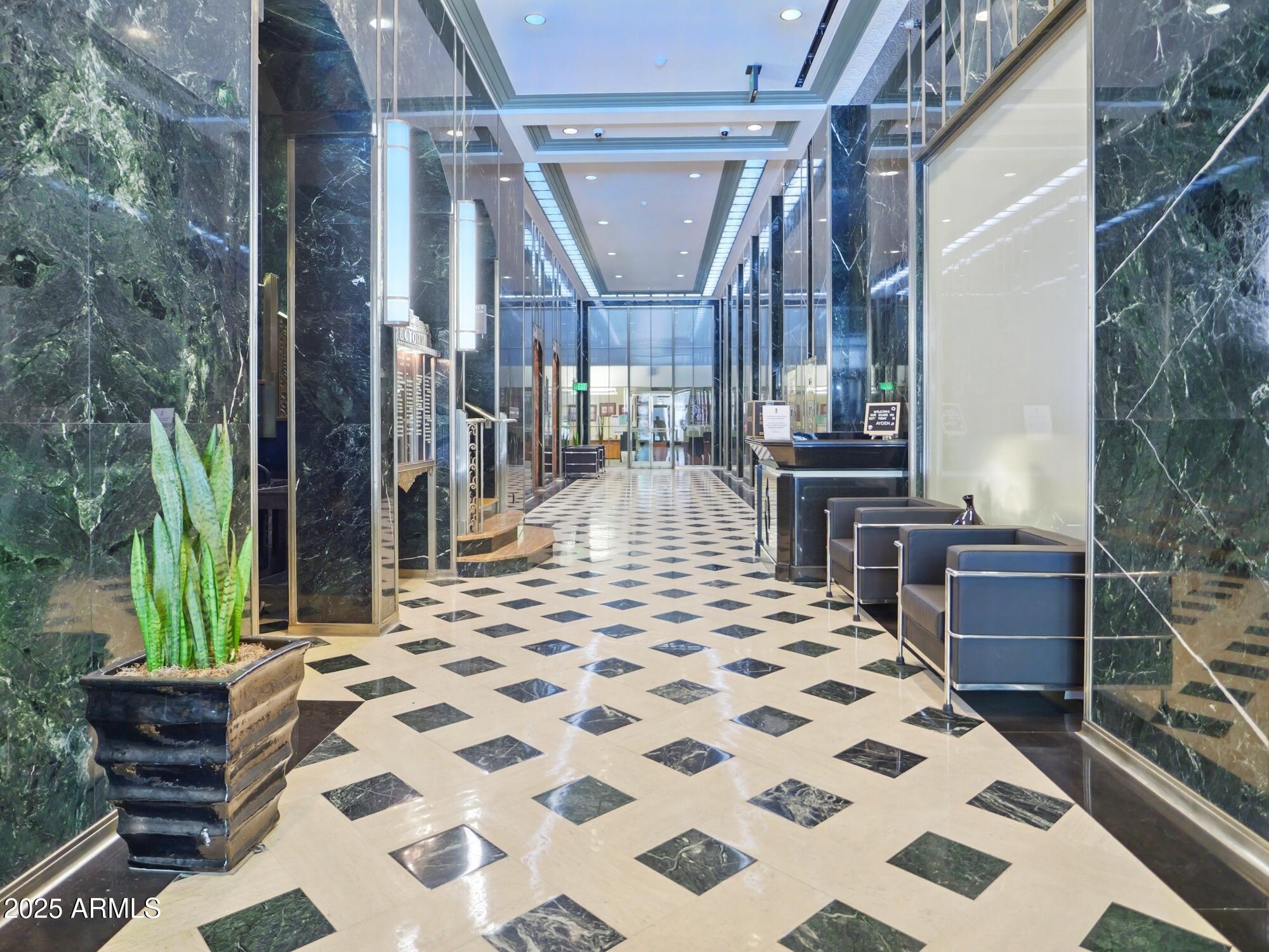 114 W Adams Street, 505