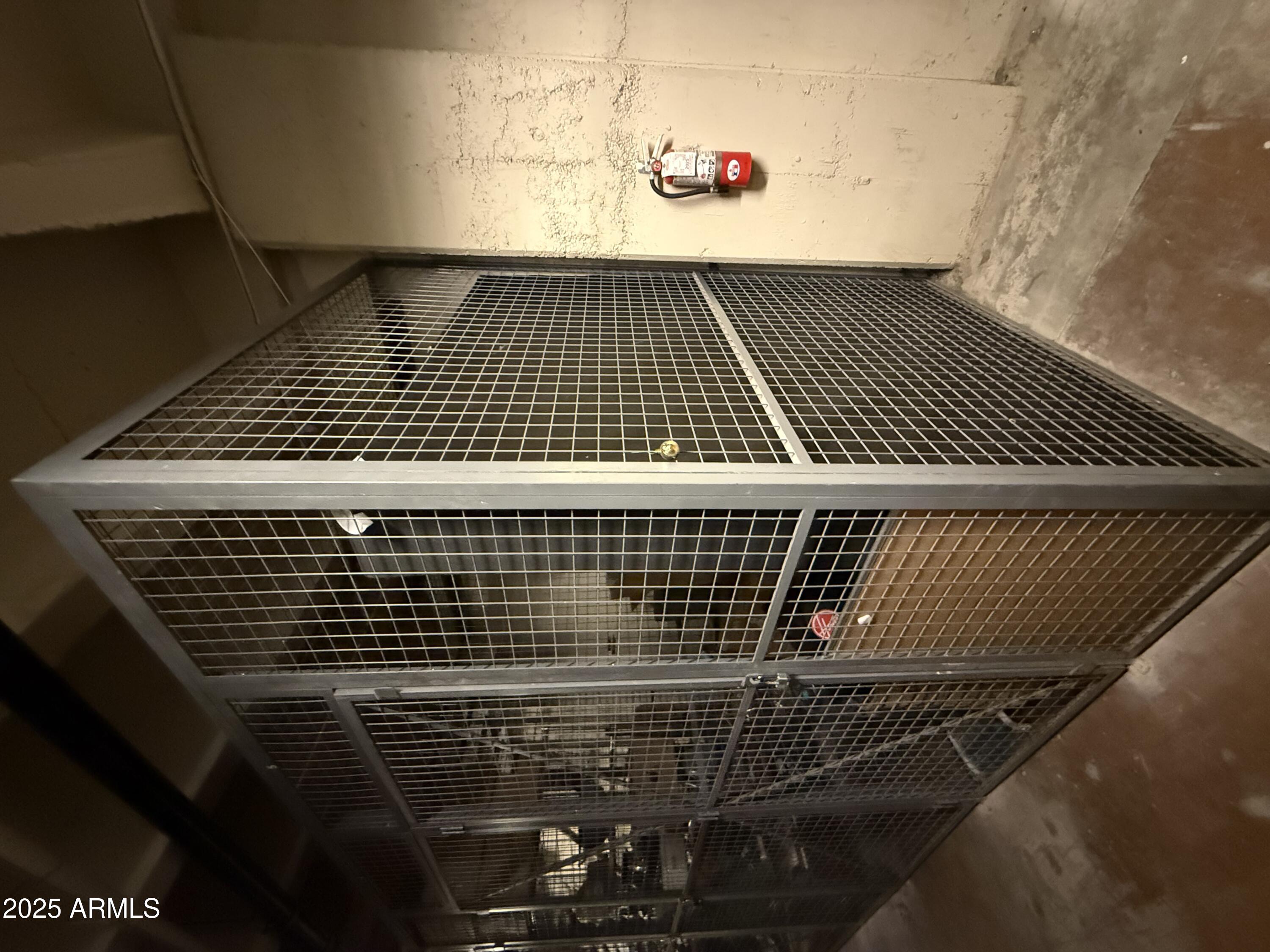 114 W Adams Street, 505