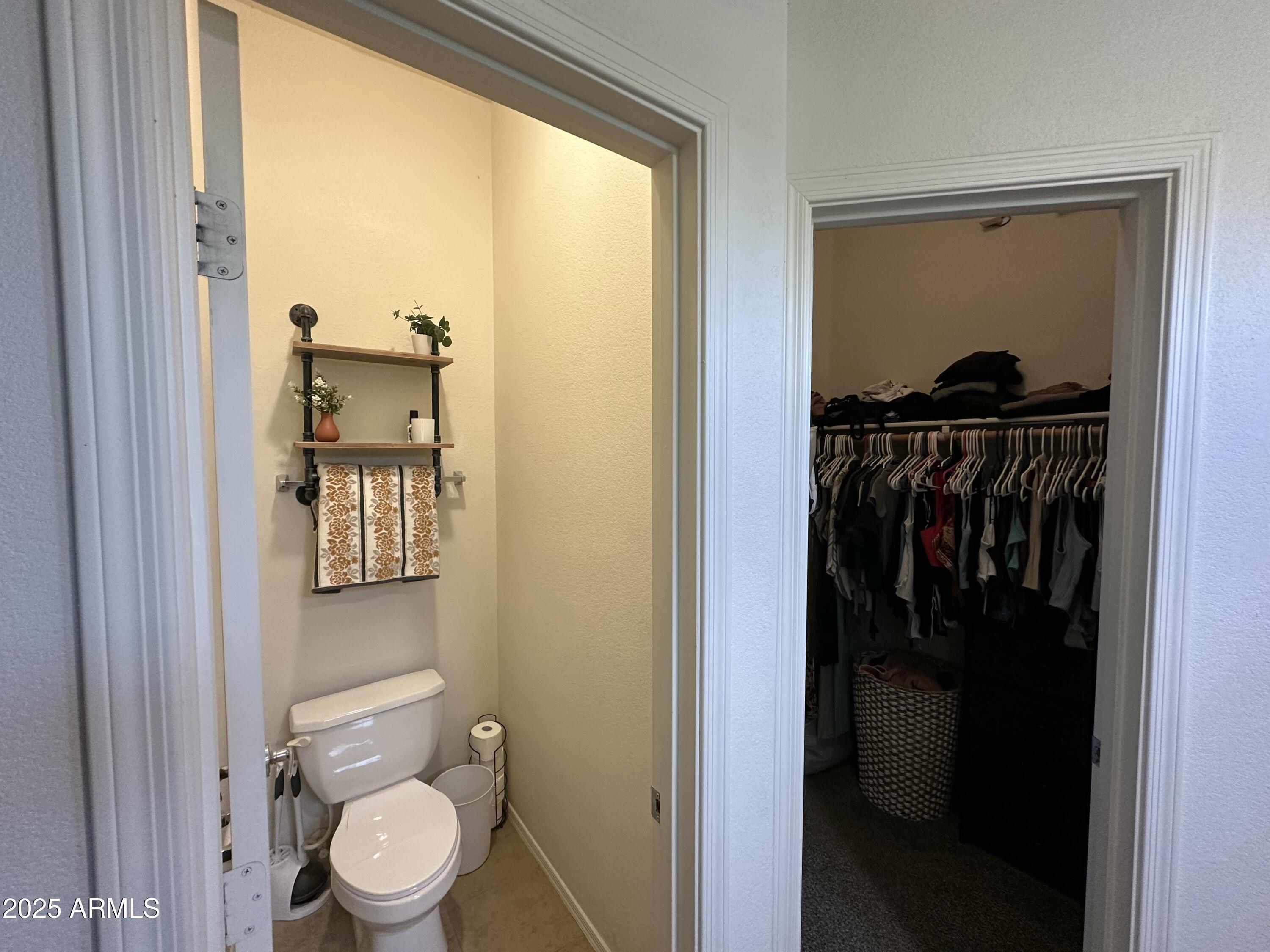 2402 E 5TH Street, 1607