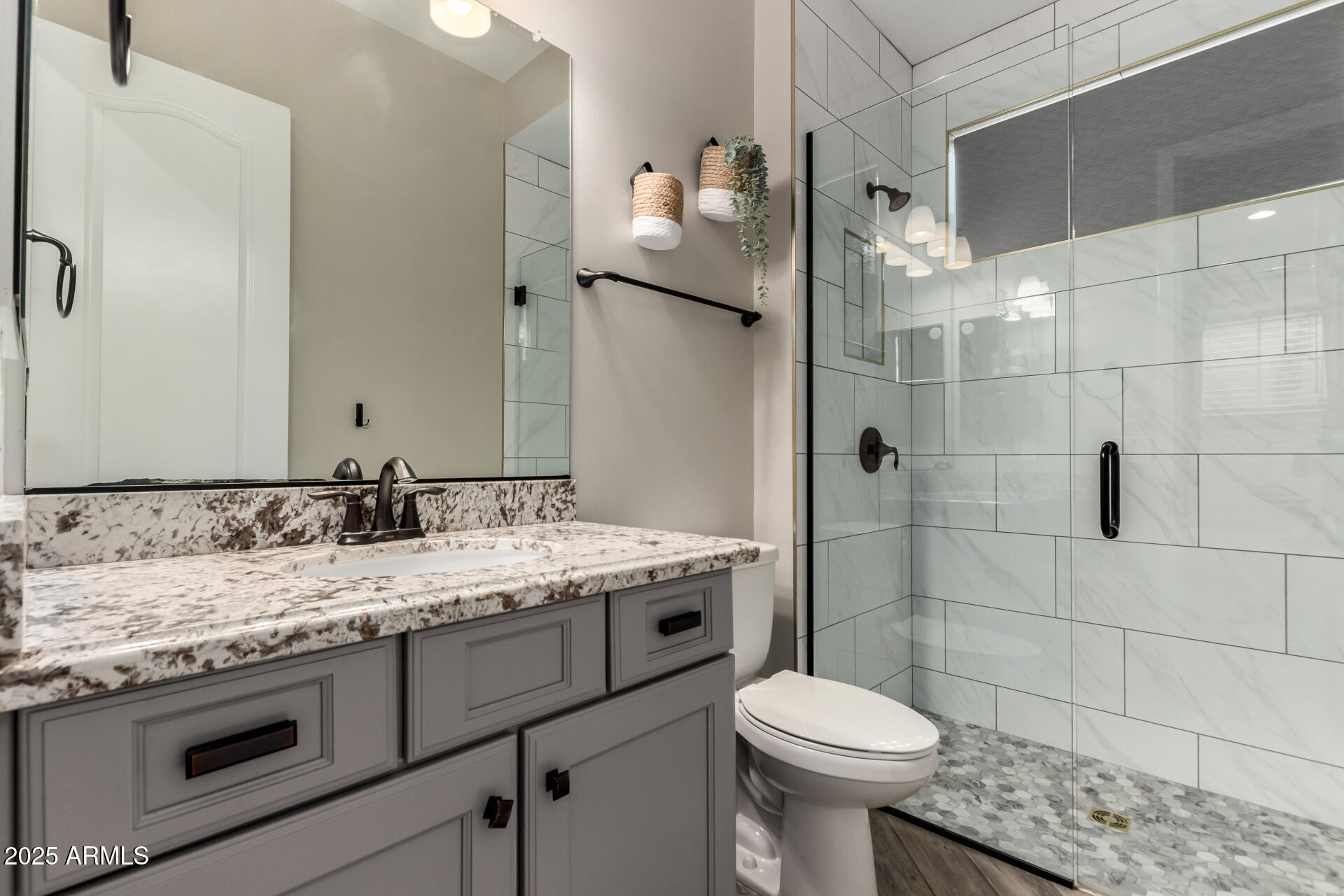 5328 S WESLEY Circle