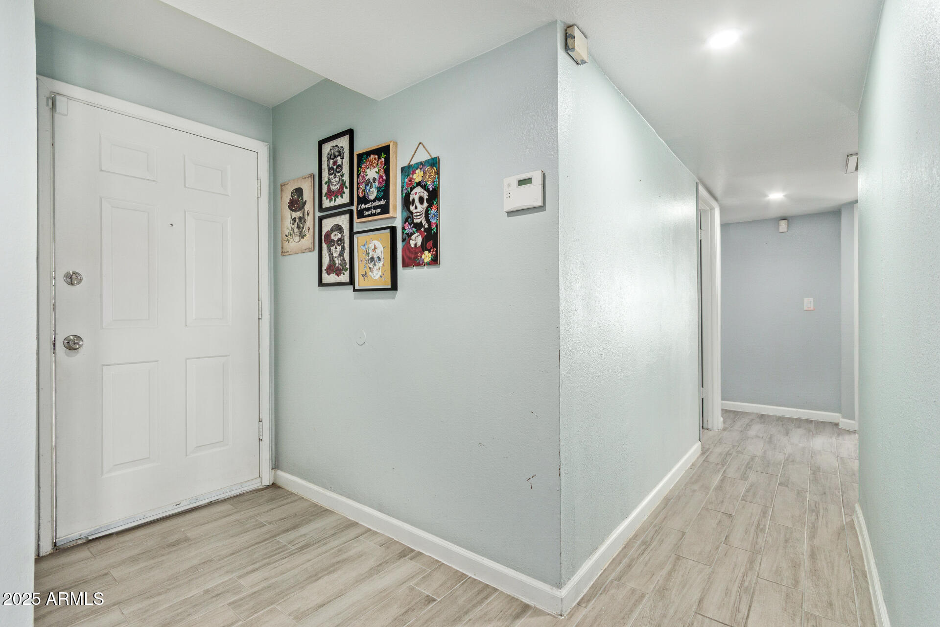 8051 W MARIPOSA Drive