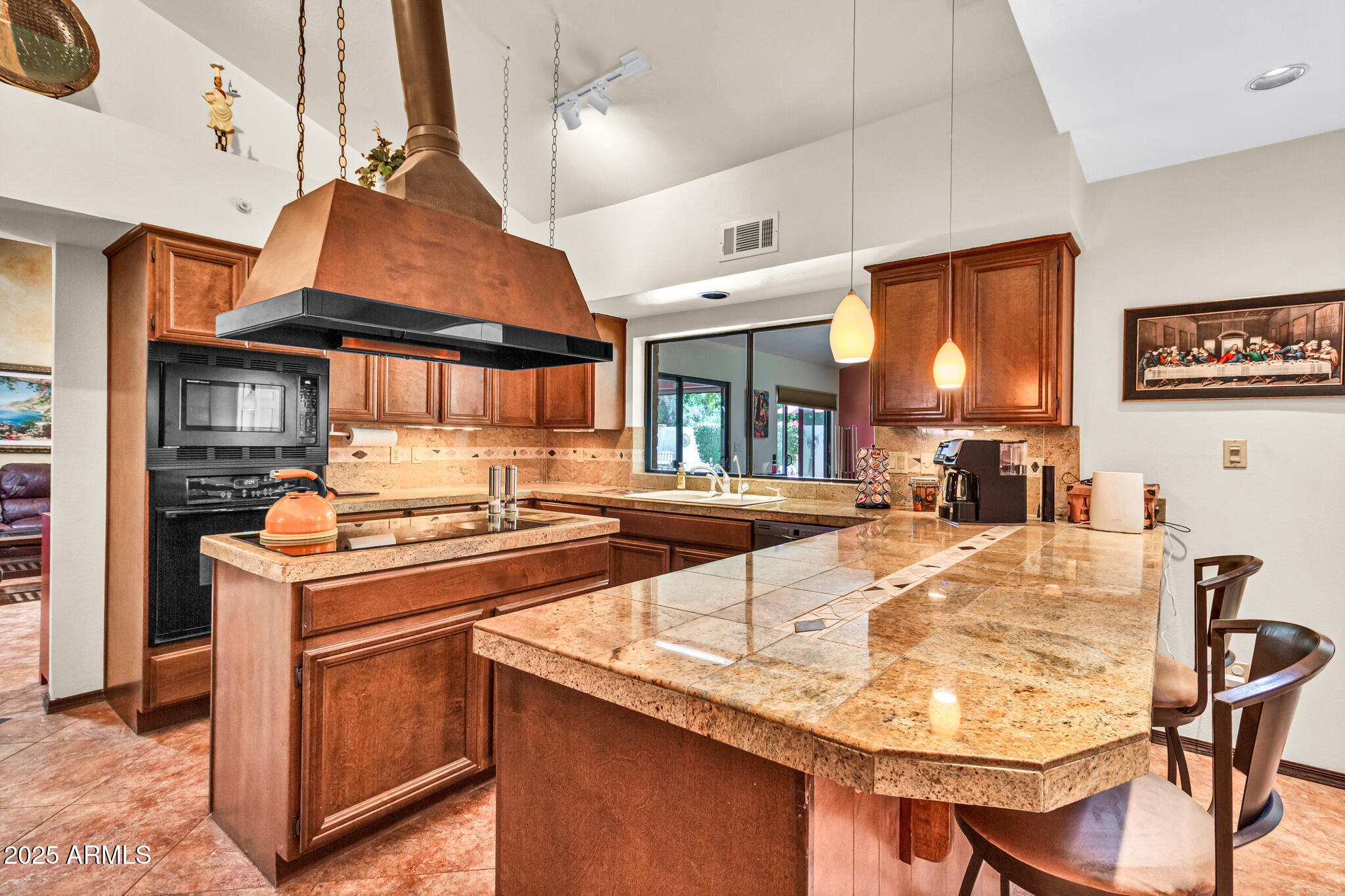 3027 N NEBRASKA Street