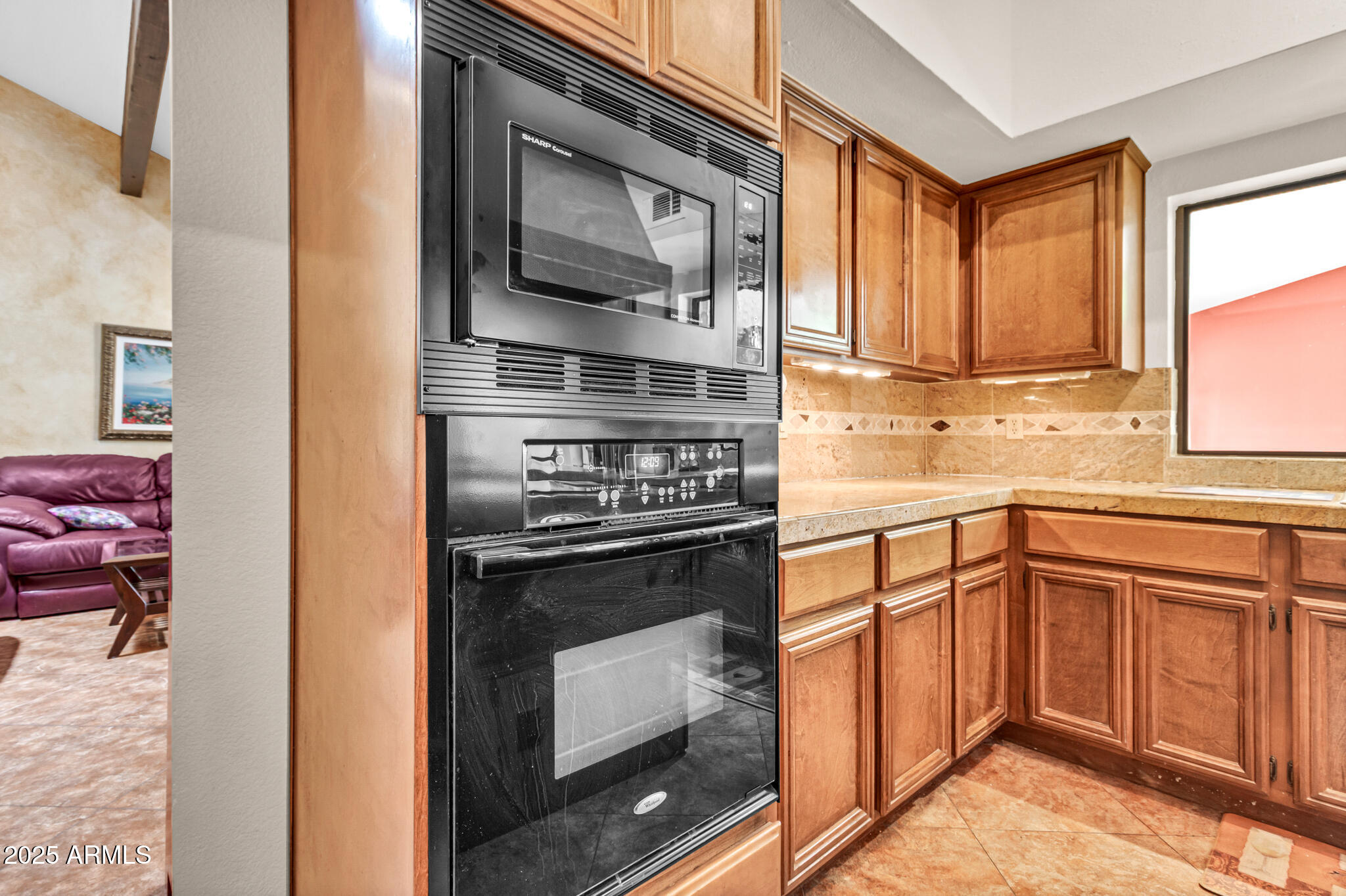 3027 N NEBRASKA Street