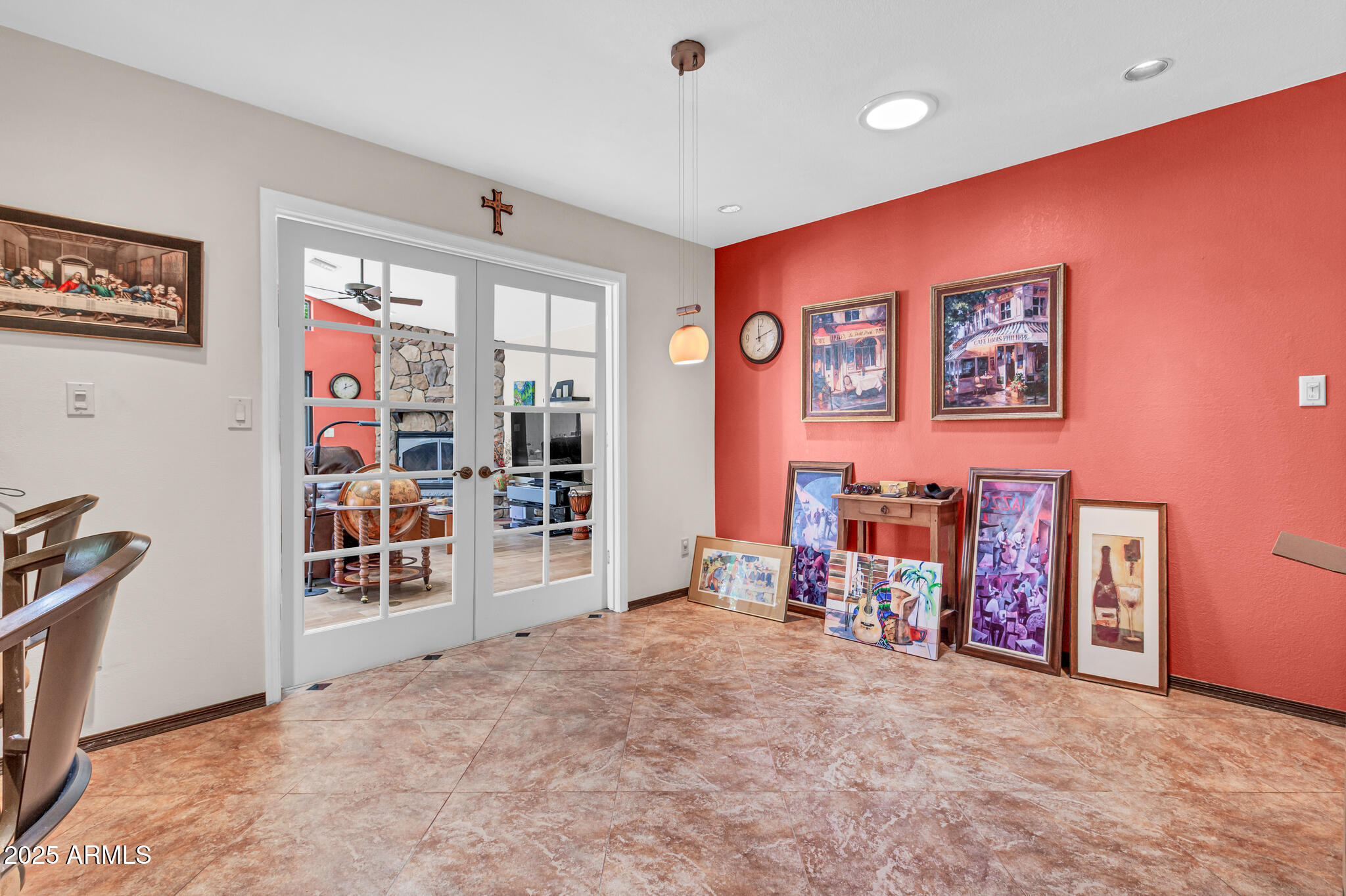 3027 N NEBRASKA Street