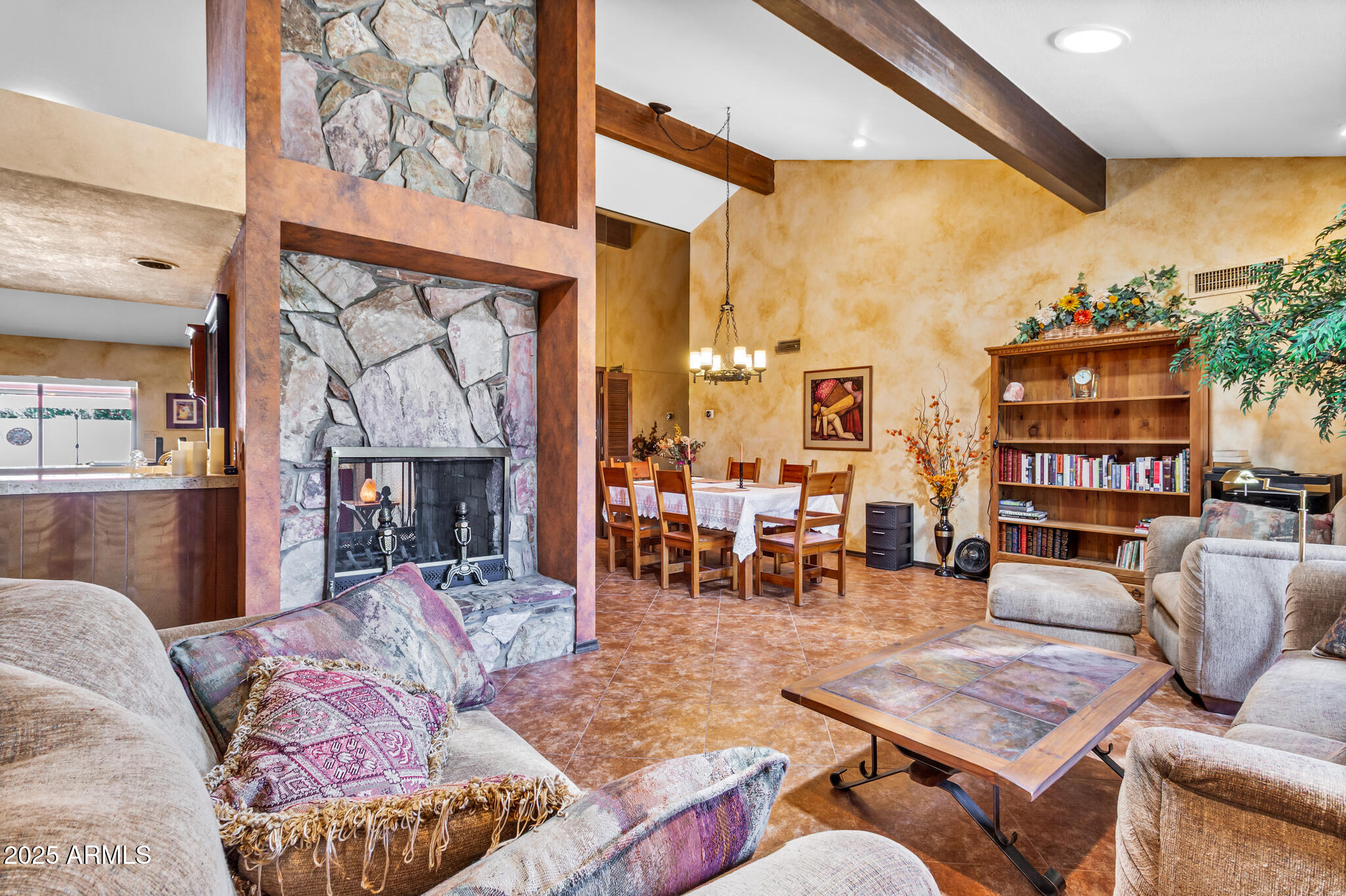 3027 N NEBRASKA Street