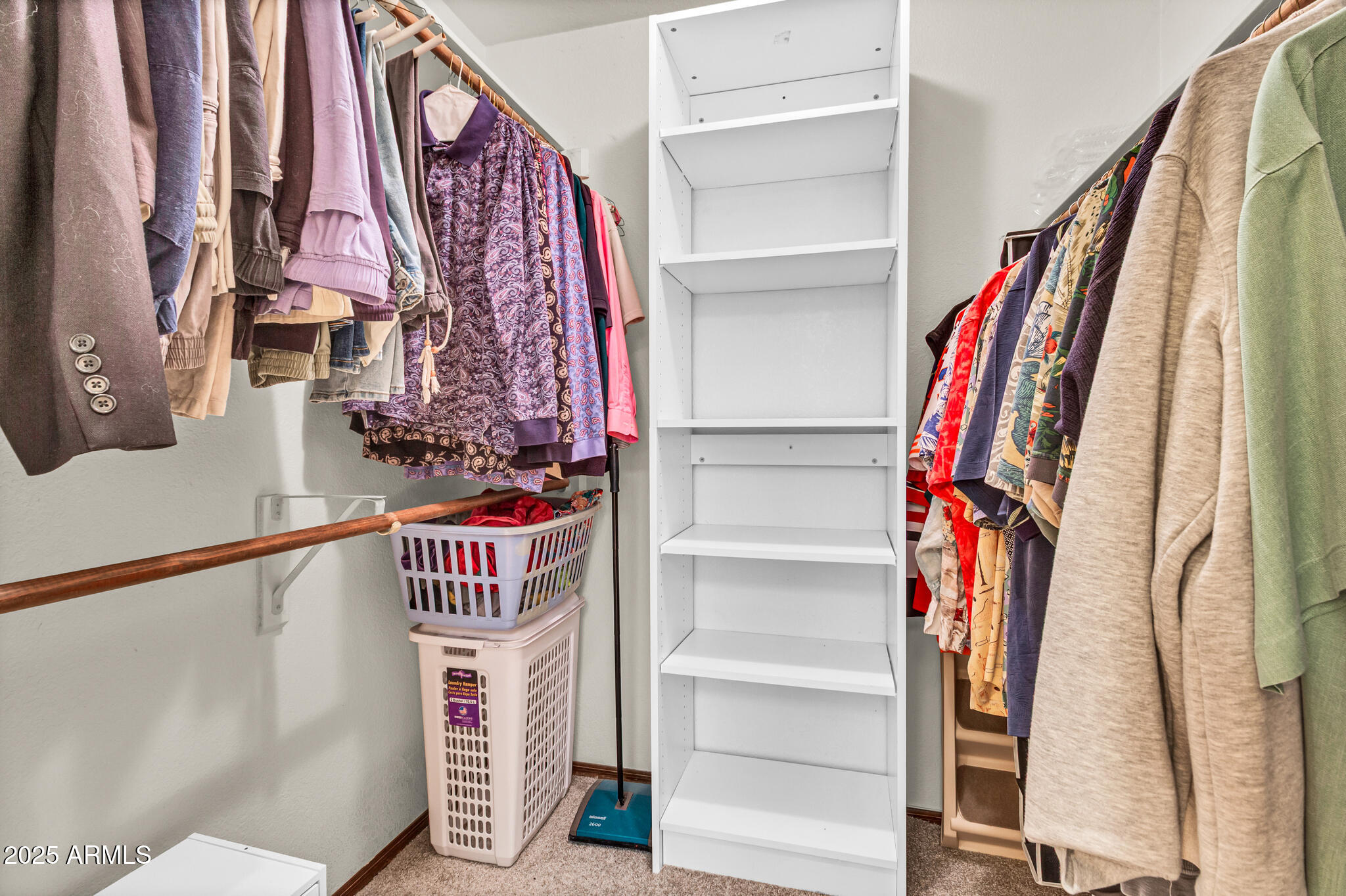 3027 N NEBRASKA Street