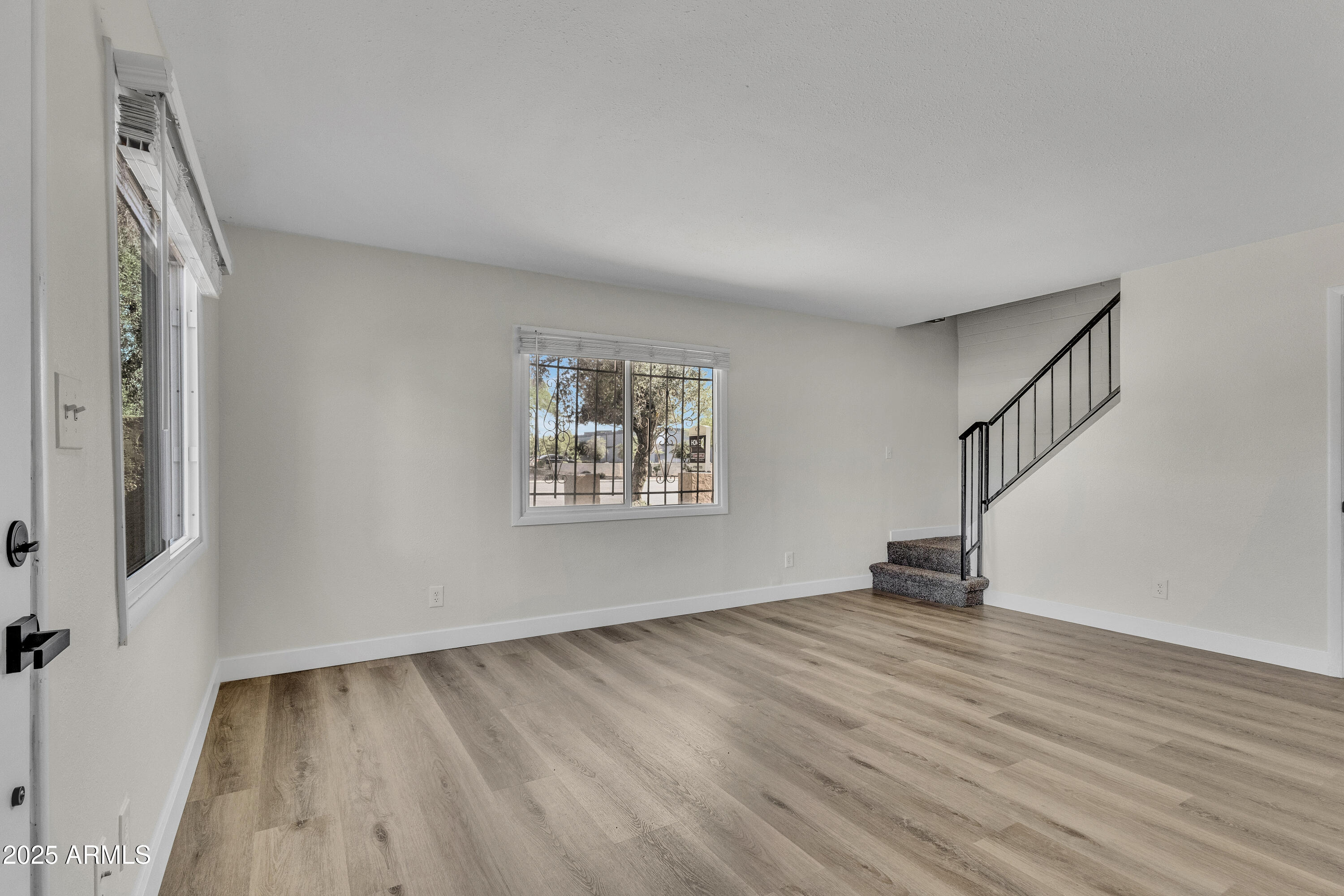 4714 E BROADWAY Road